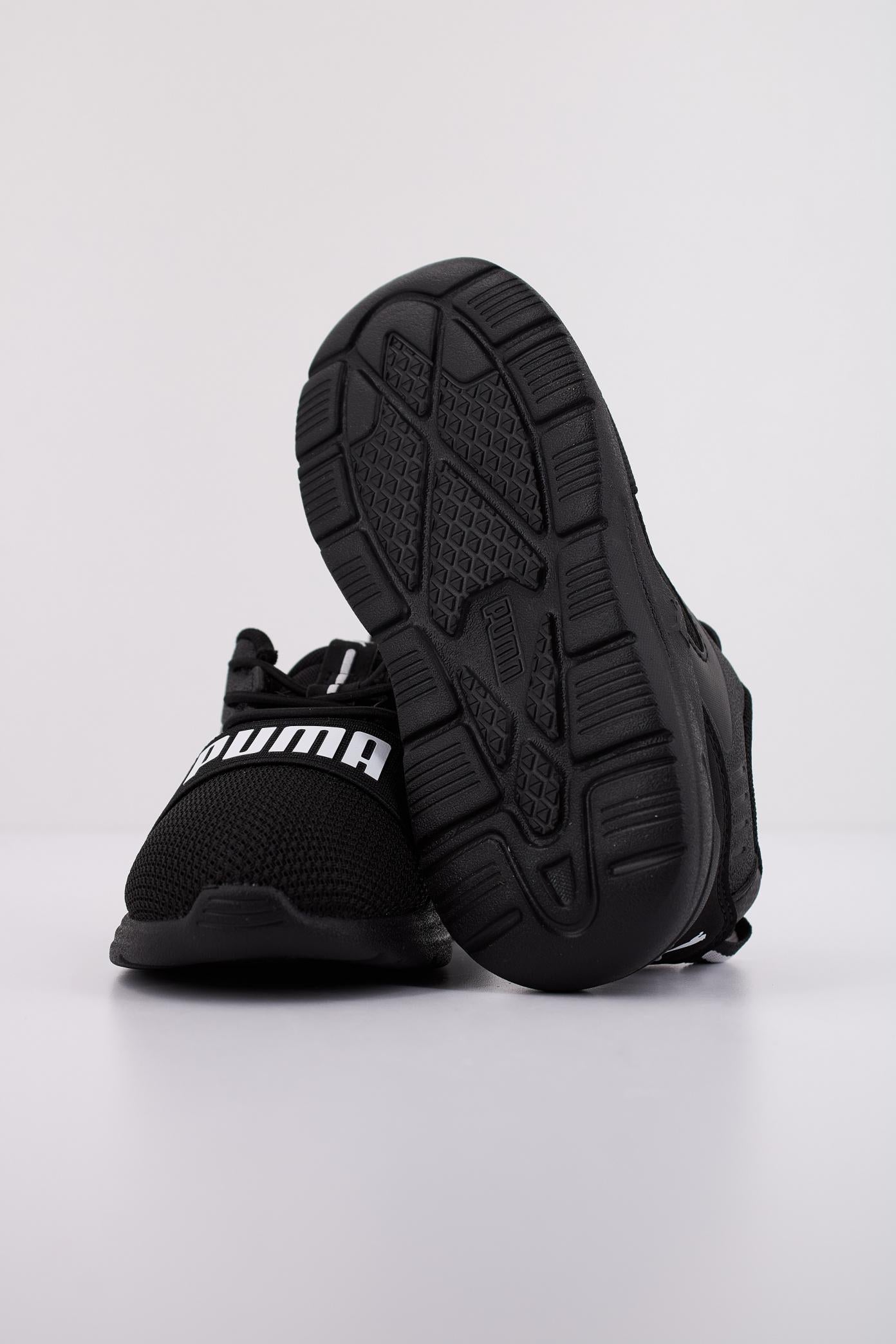 PUMA SOFT WIRED  AC INF en color NEGRO  (5)