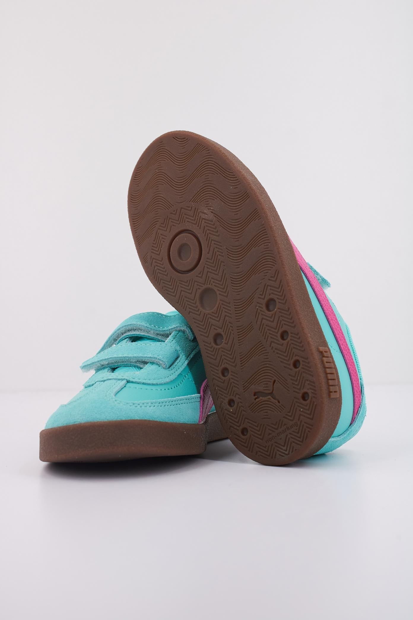 PUMA CLUB II ERA V PS en color AZUL  (5)