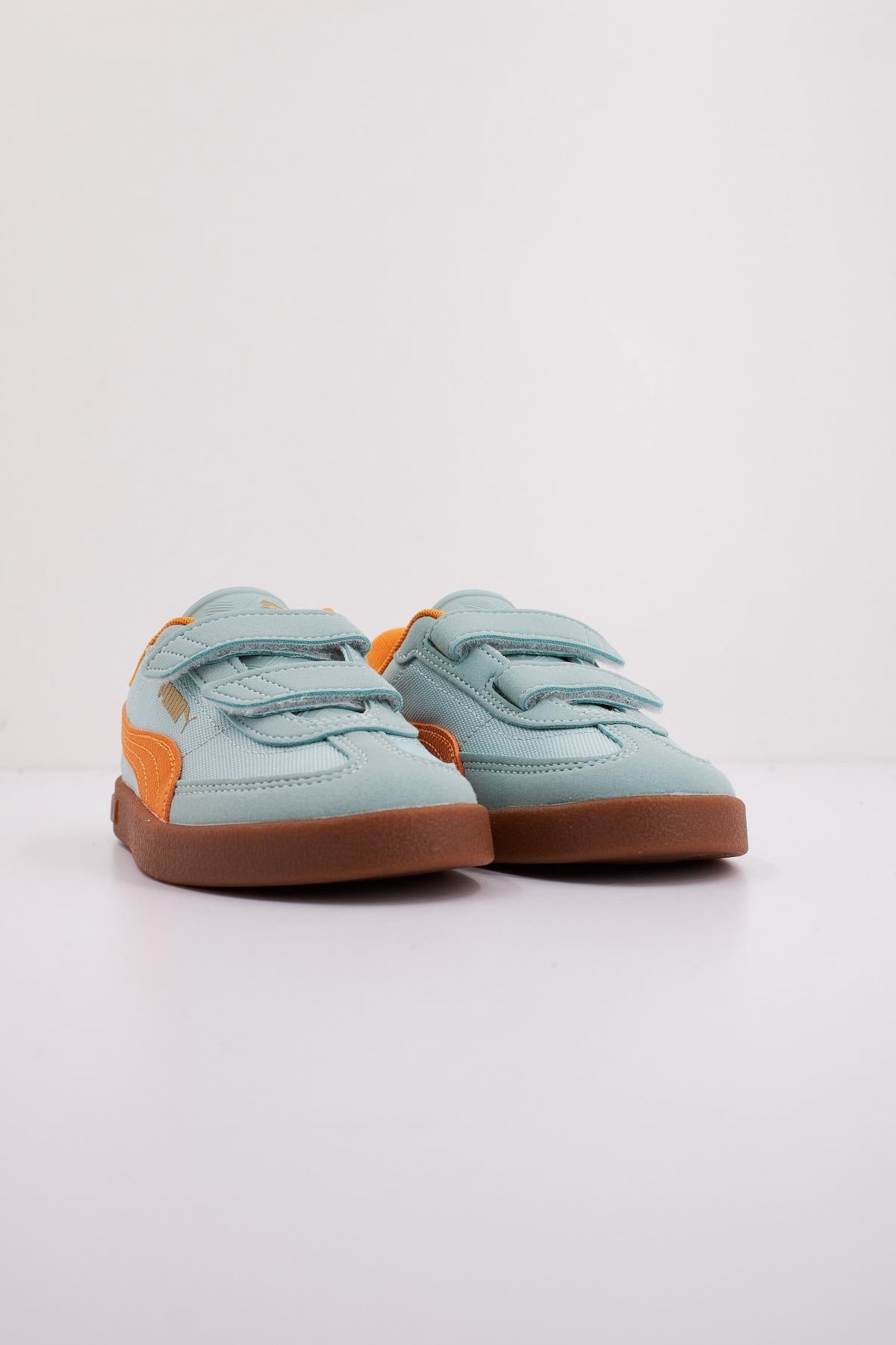PUMA  en color VERDE  (2)