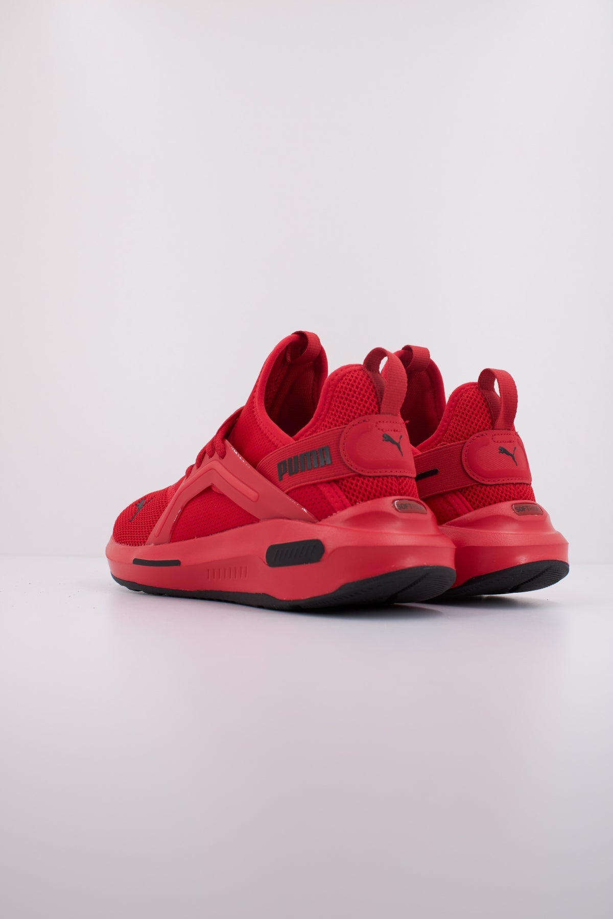 PUMA SOFTRIDE ENZO  JR en color ROJO  (4)