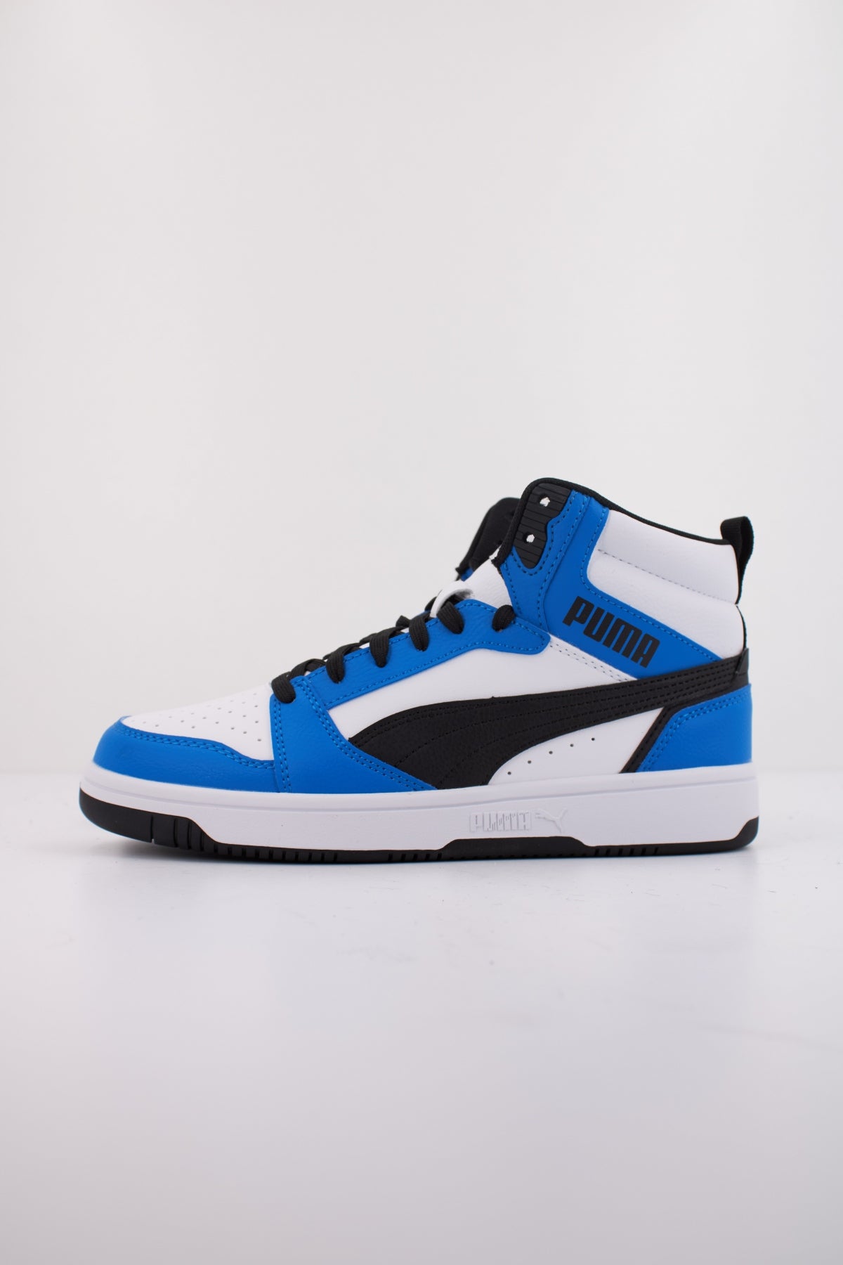 PUMA REBOUND V MID JR en color BLANCO  (1)