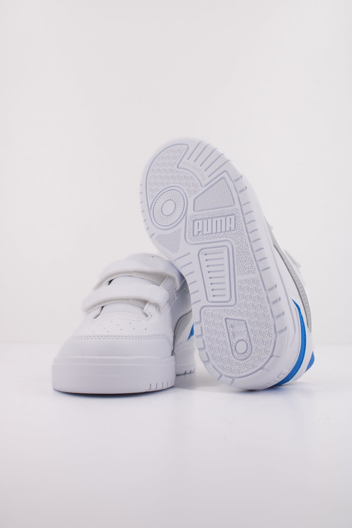 PUMA SHUFFLE DOWNTOWN LO V PS en color BLANCO  (5)
