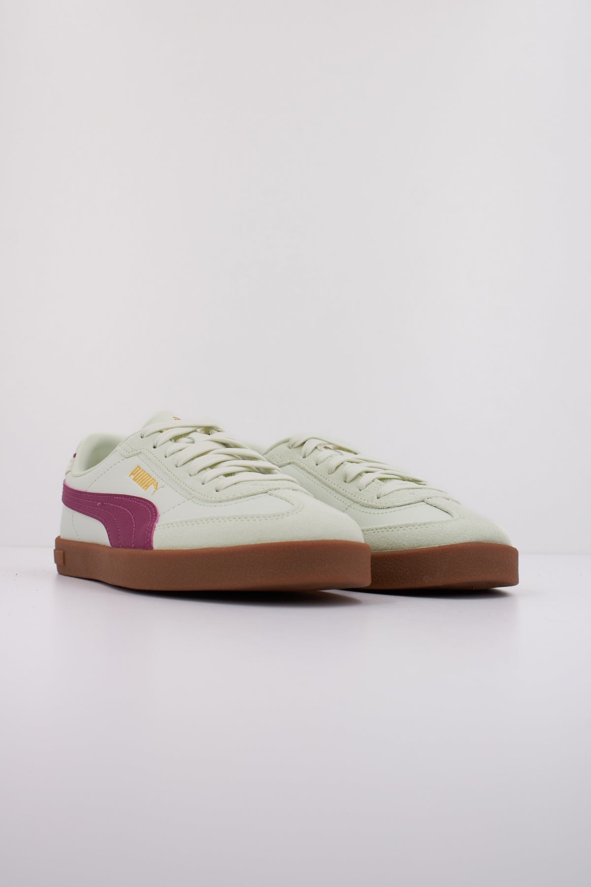 PUMA PUMA CLUB II ERA JR en color VERDE  (2)
