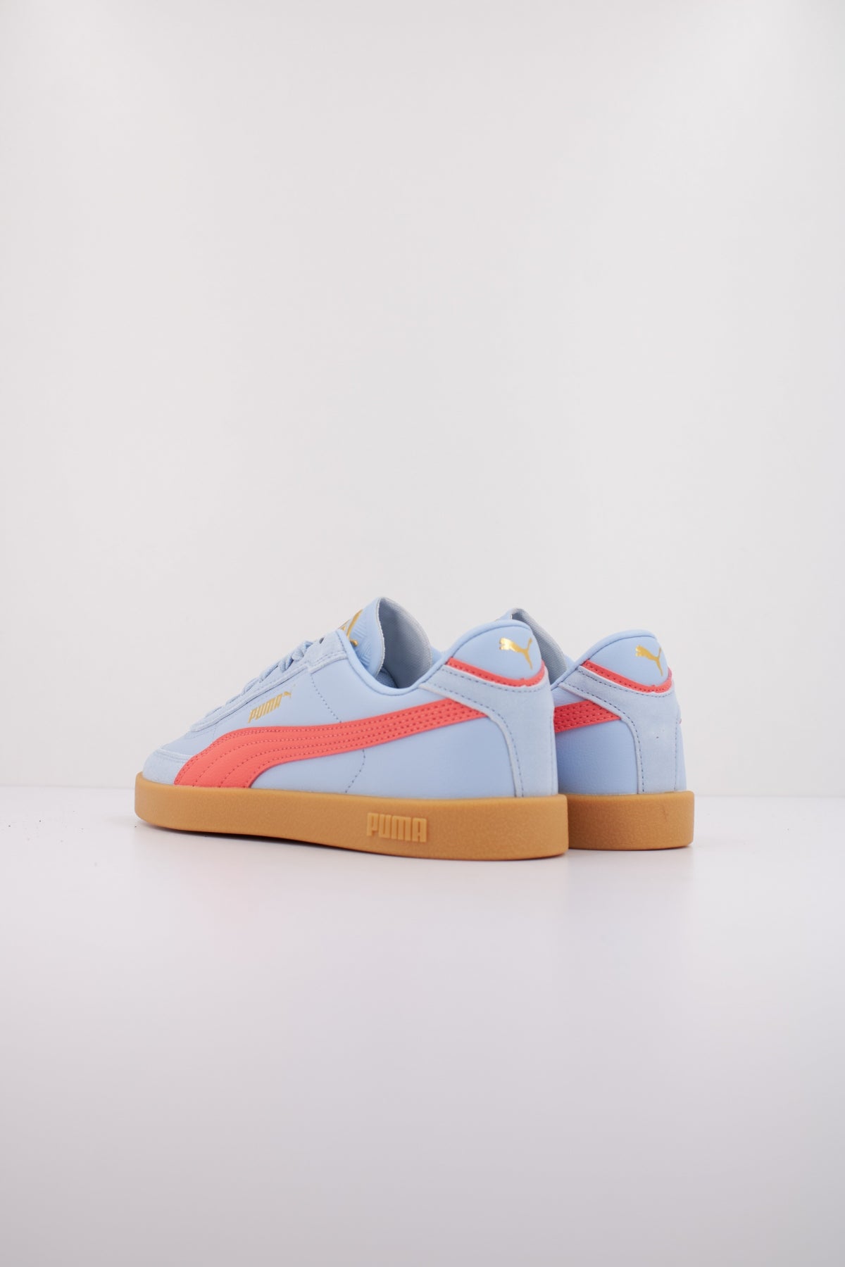 PUMA PUMA CLUB II ERA JR en color AZUL  (2)