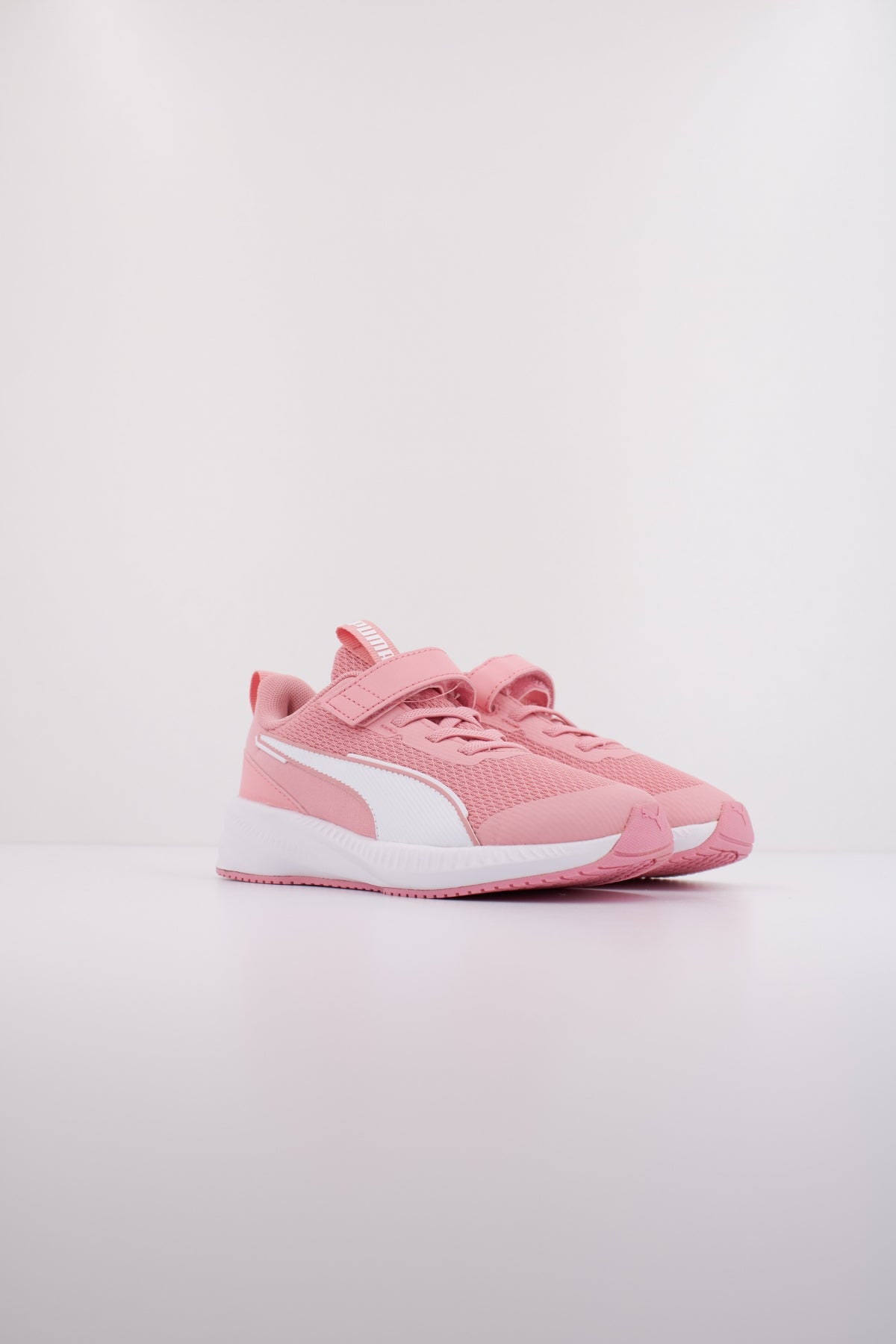 PUMA FLYER  AC+ PS en color ROSA  (2)
