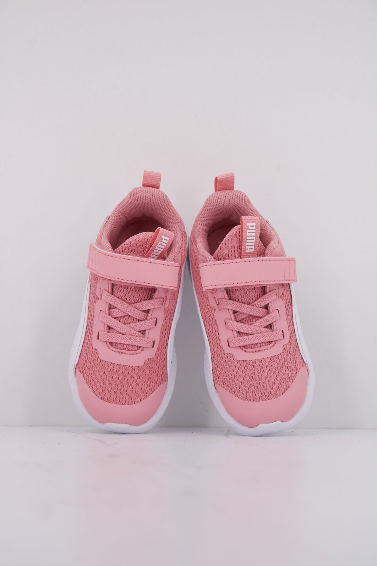 PUMA FLYER  AC+ INF en color ROSA  (3)