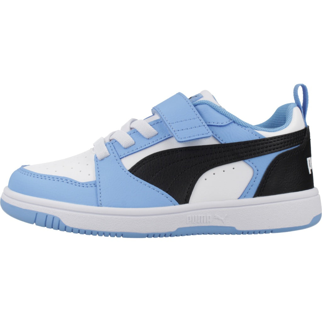 PUMA REBOUND V LO en color AZUL  (2)