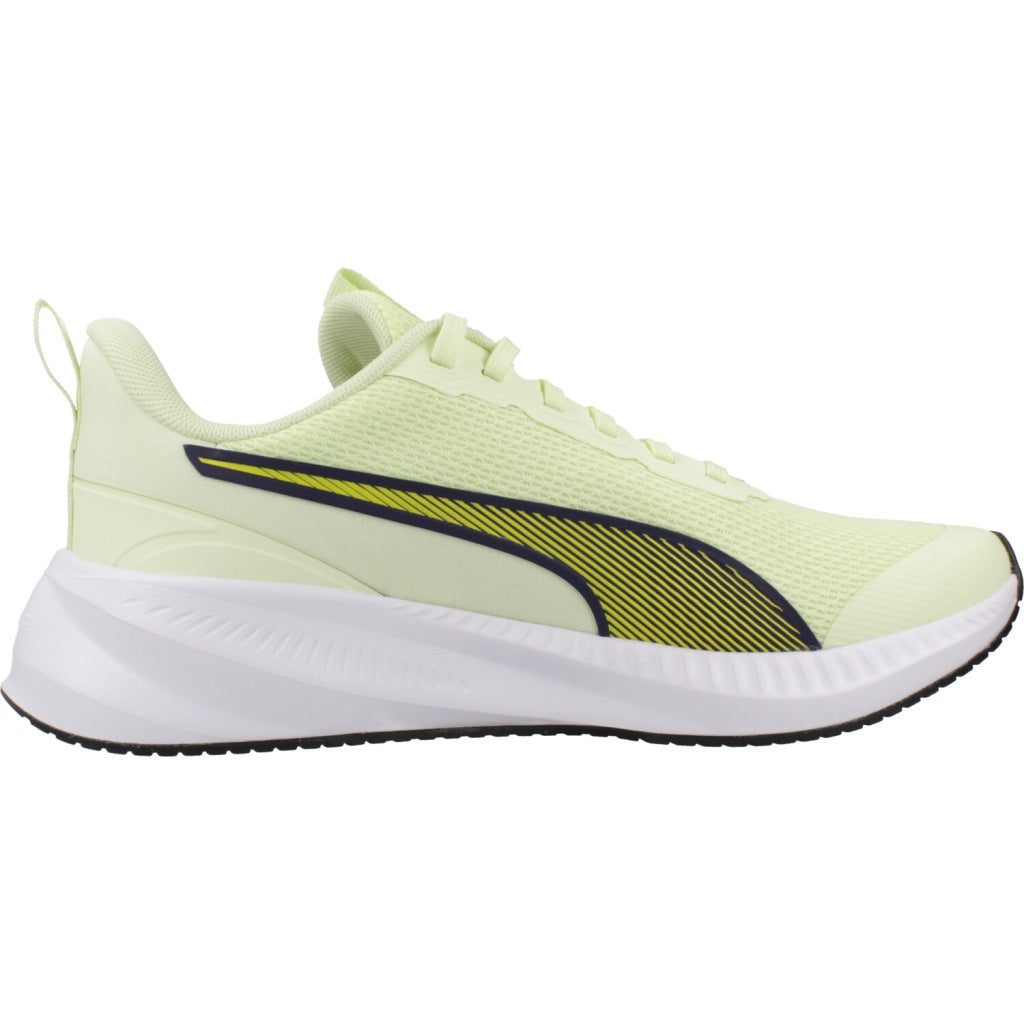 PUMA FLYER LITE  JR  en color VERDE  (4)