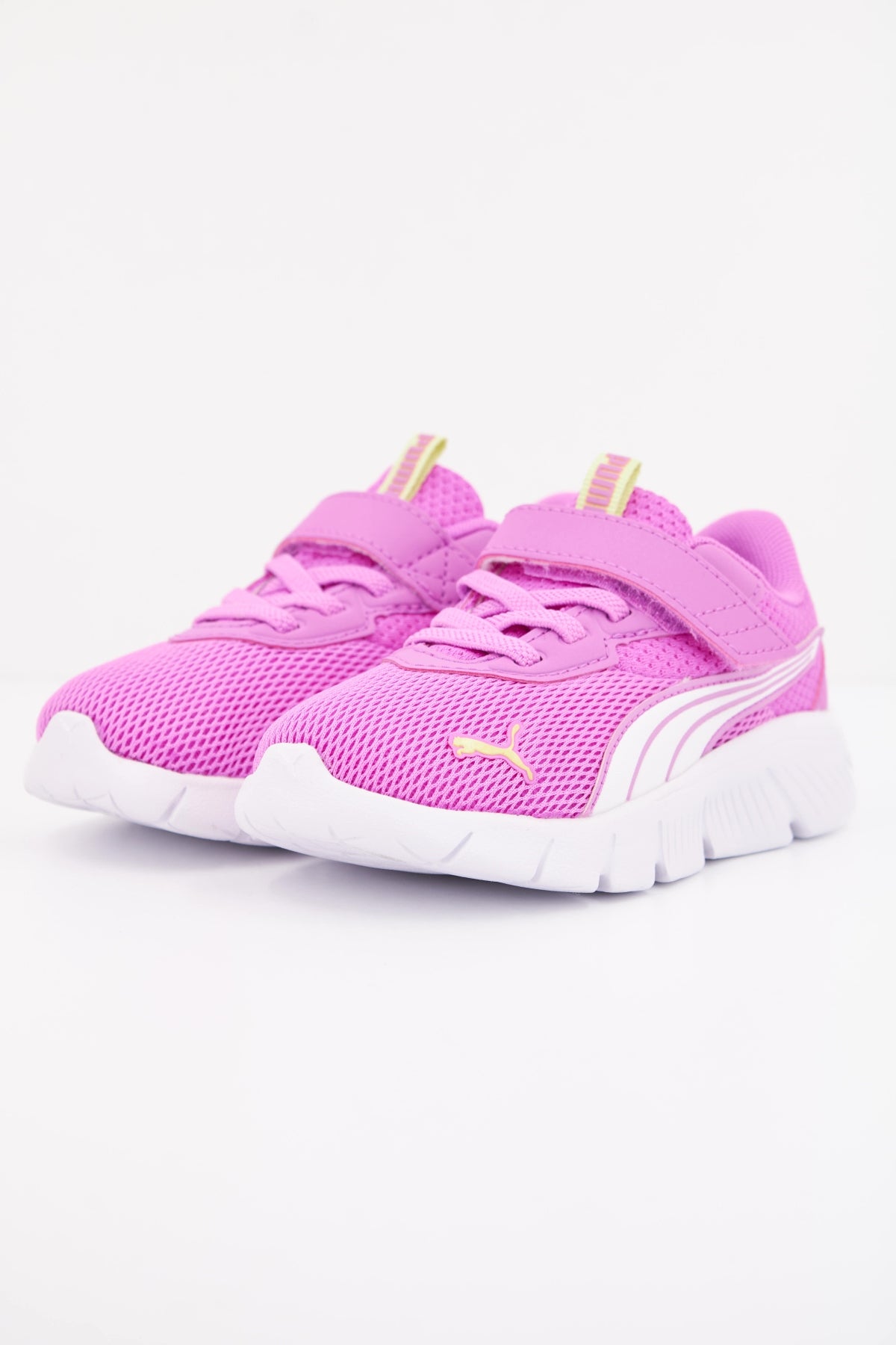 PUMA  FLEXFOCUS MODERN AC  en color ROSA  (2)