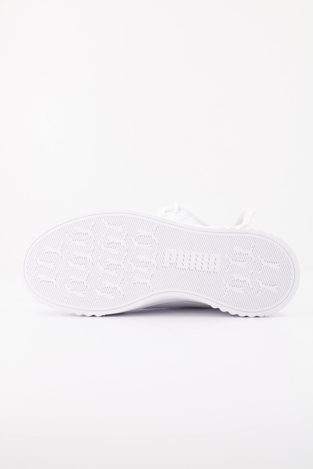 PUMA   en color BLANCO  (5)