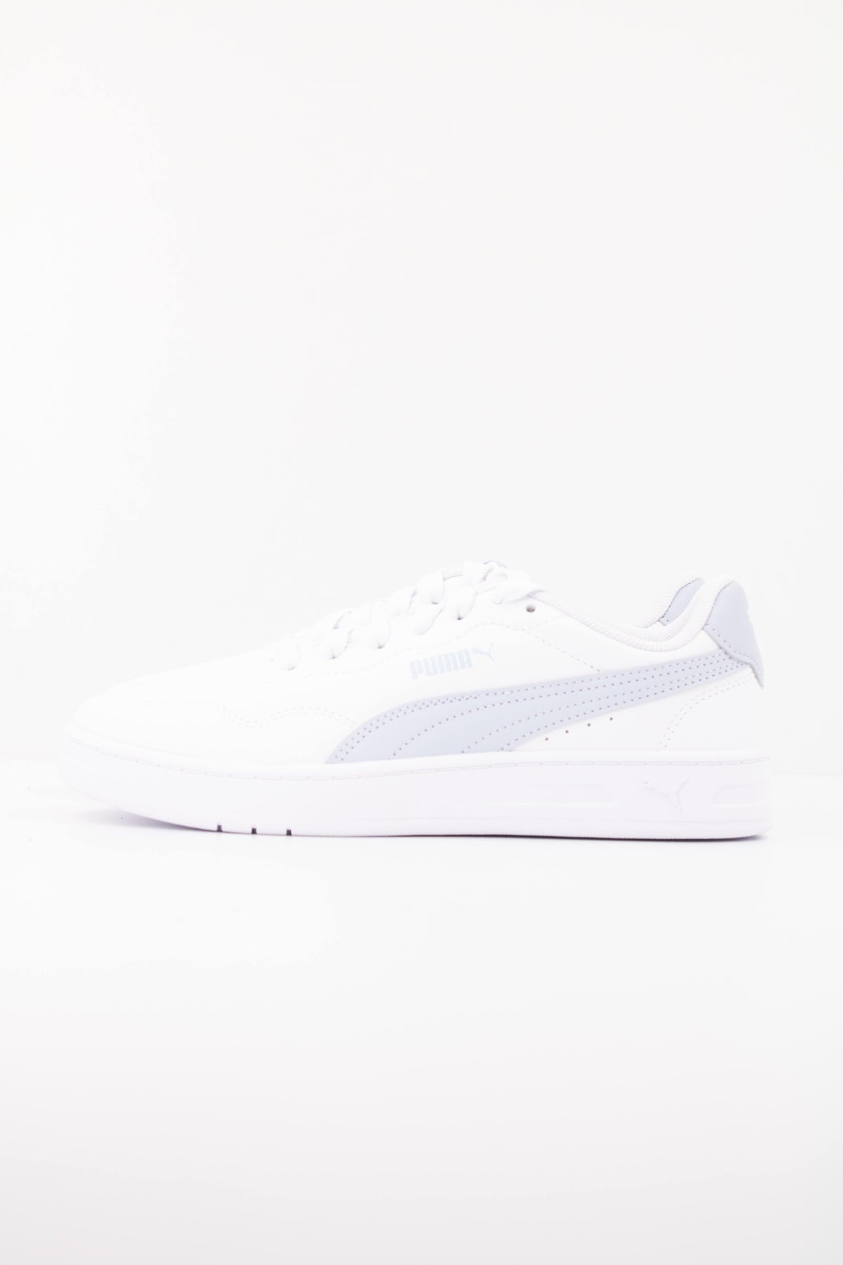 PUMA COURT LALLY JR en color BLANCO  (1)