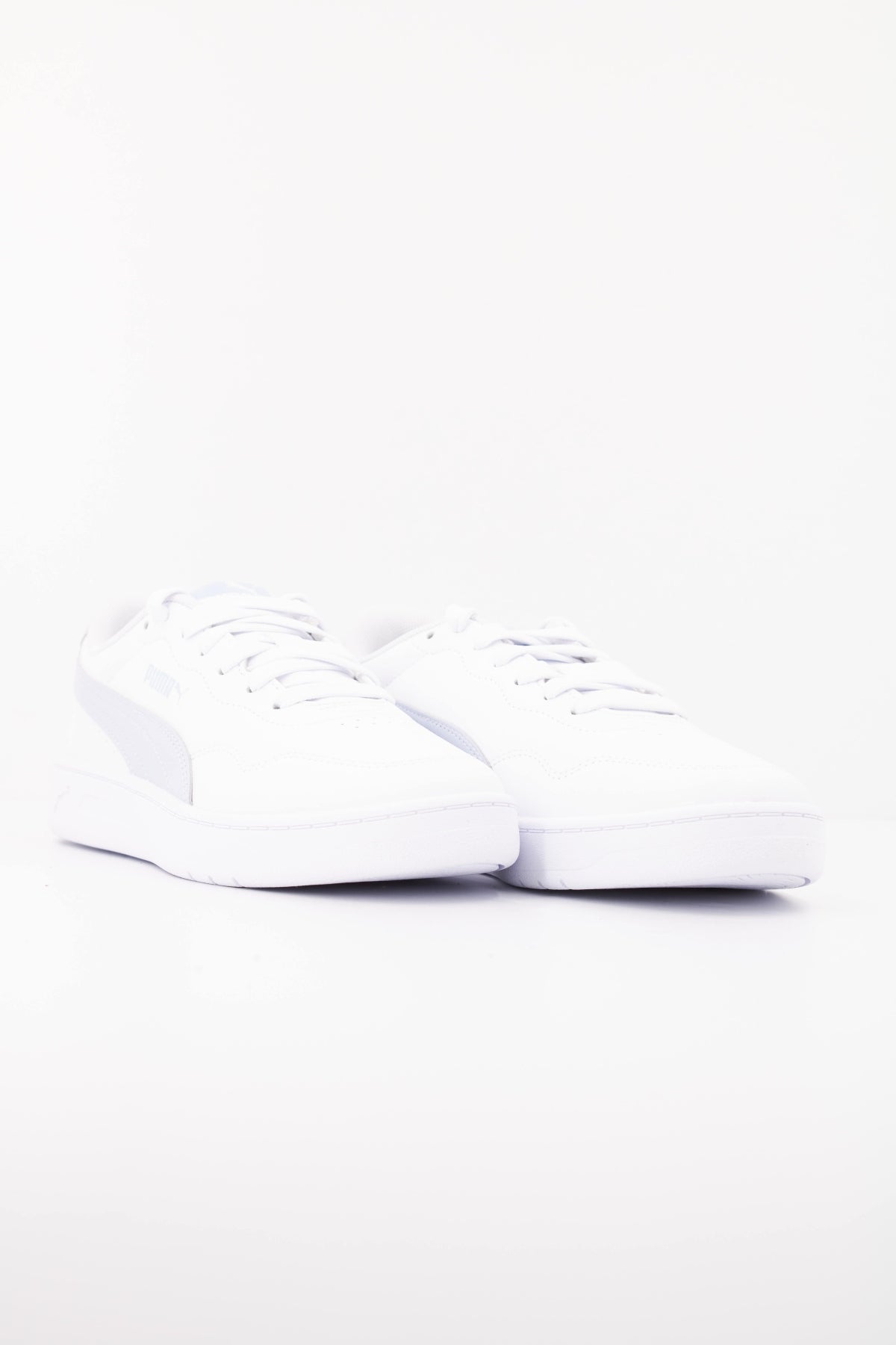 PUMA COURT LALLY JR en color BLANCO  (2)