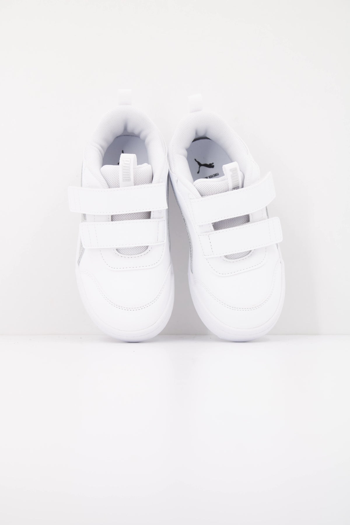PUMA   en color BLANCO  (3)