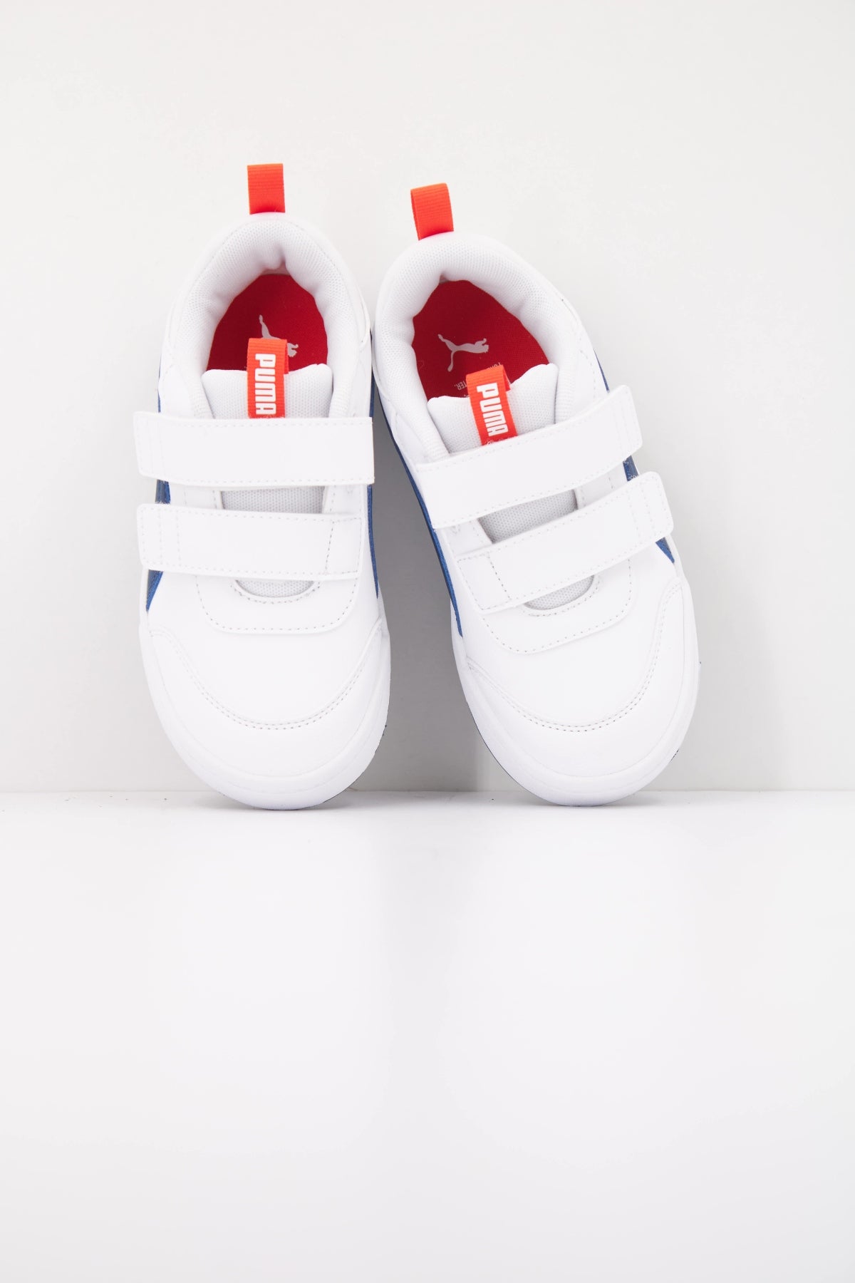 PUMA   en color BLANCO  (3)