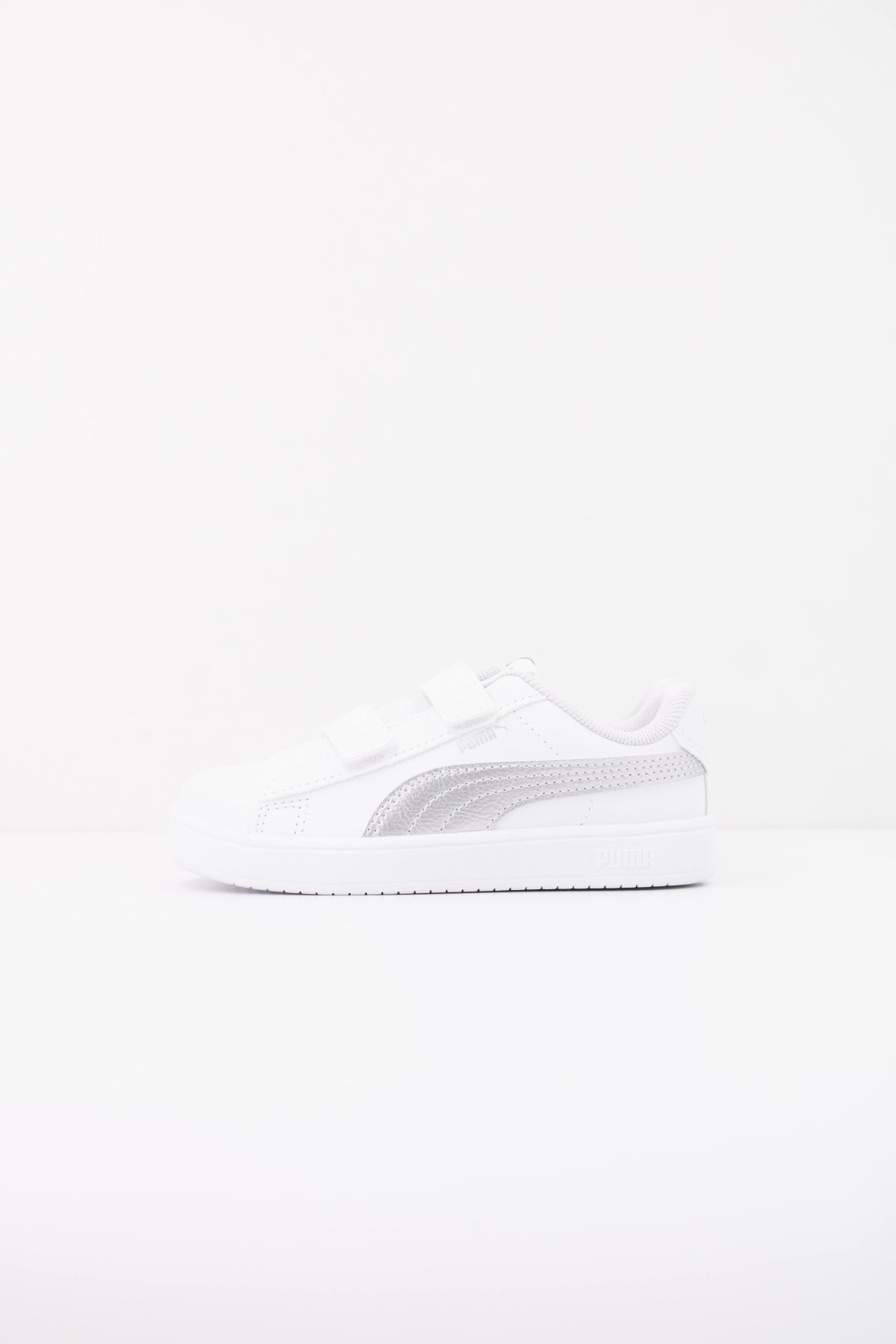 PUMA   en color BLANCO  (1)