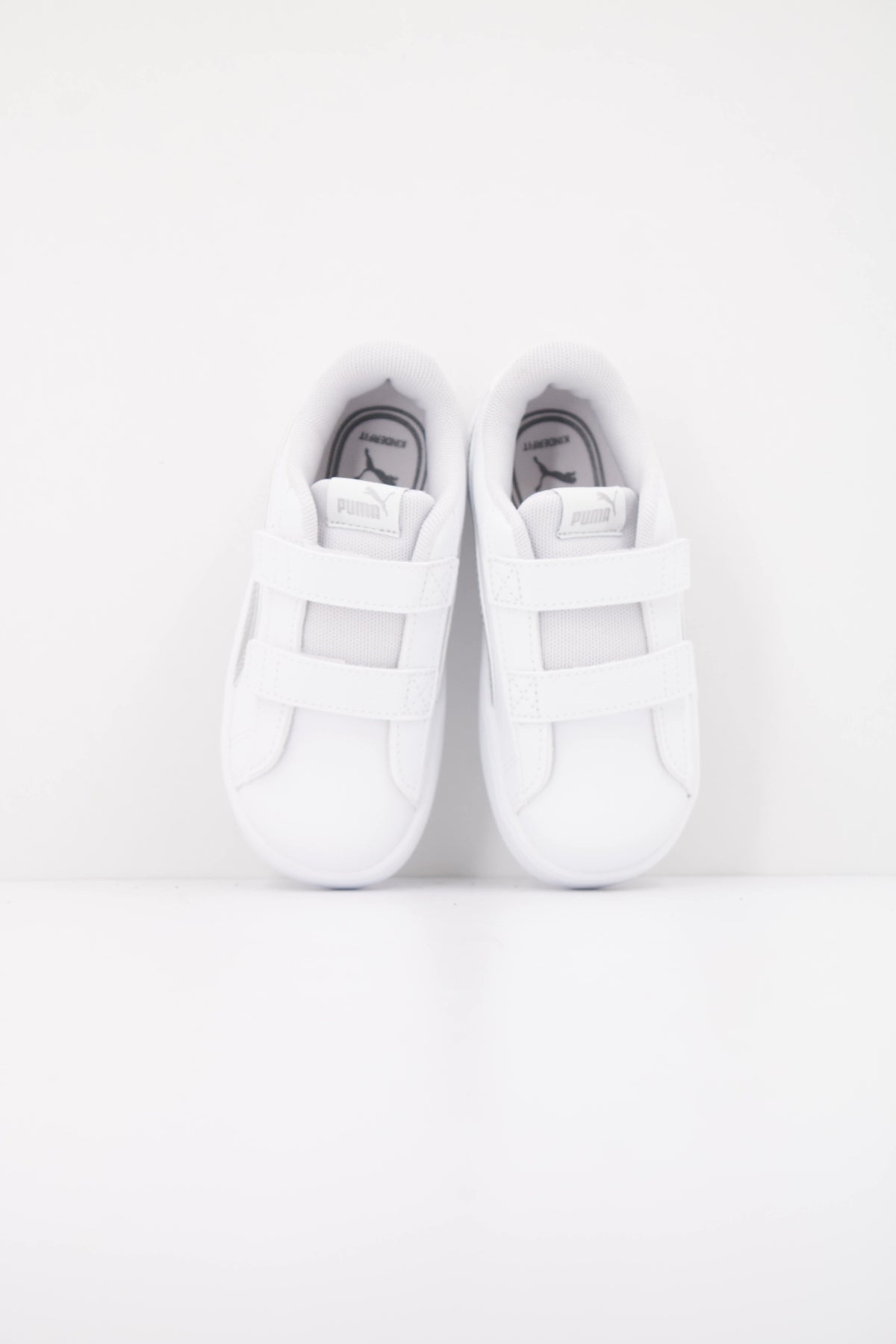 PUMA   en color BLANCO  (3)