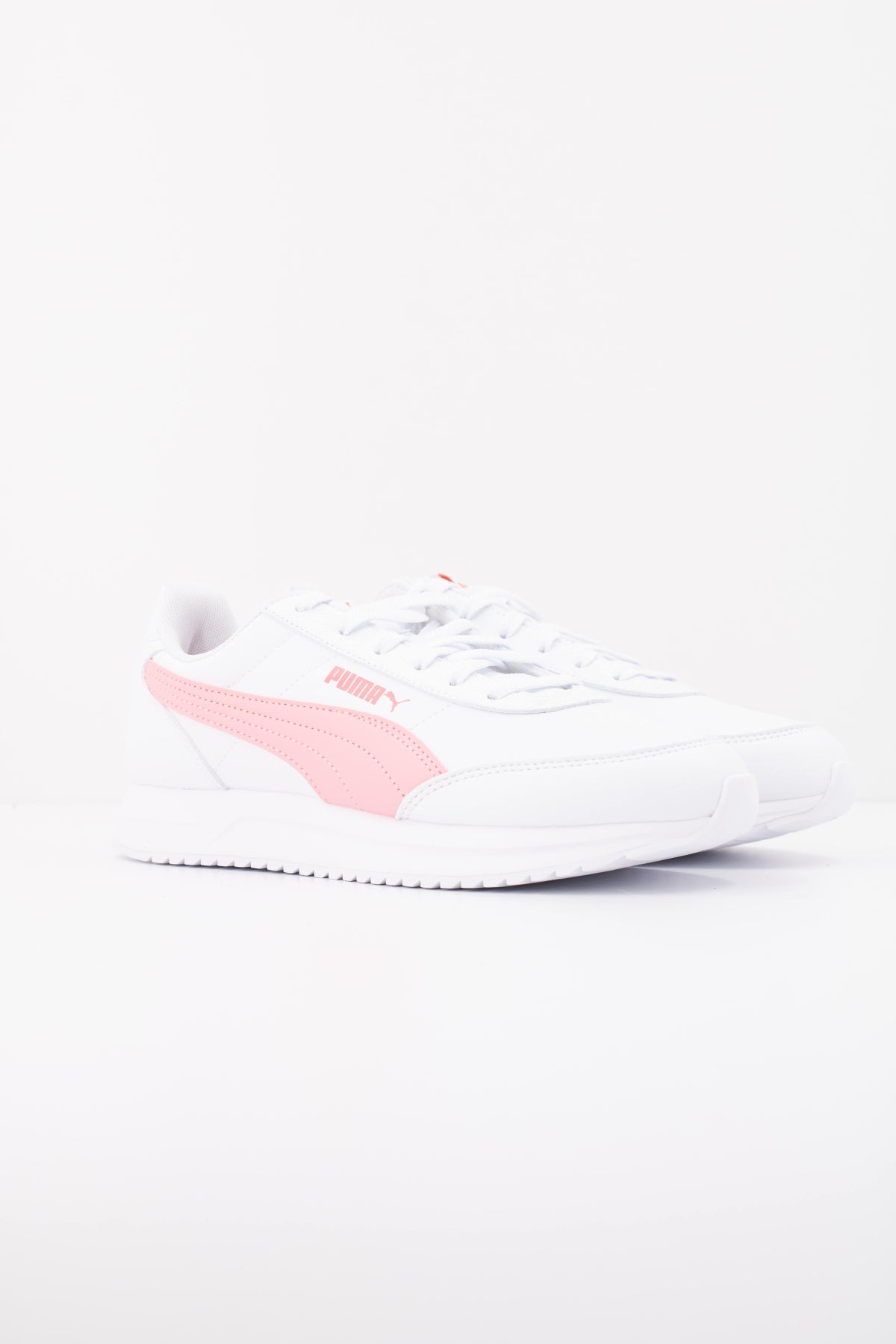PUMA   en color BLANCO  (2)