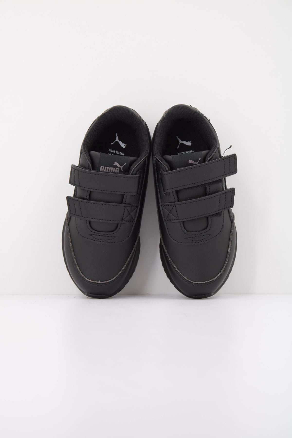 PUMA   en color NEGRO  (3)