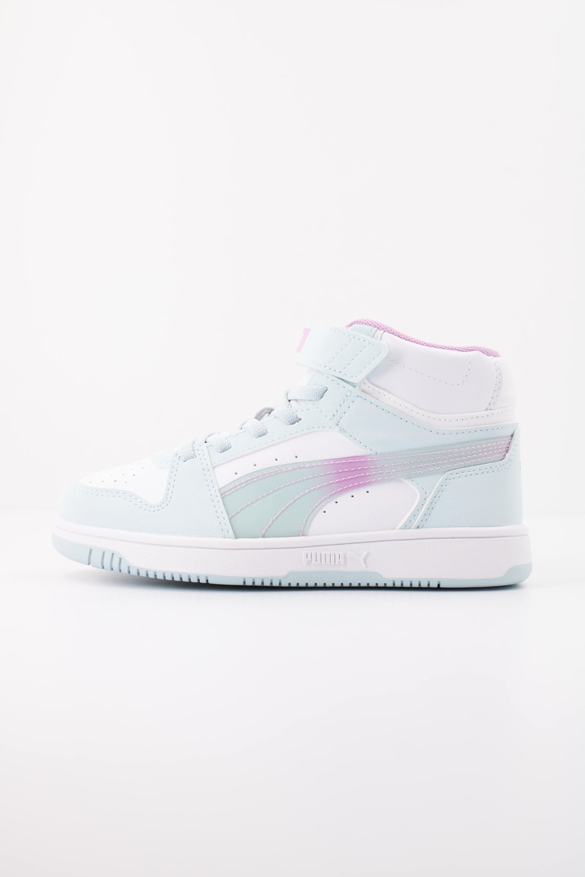 PUMA FADED GLOW AC+ PS en color BLANCO  (1)