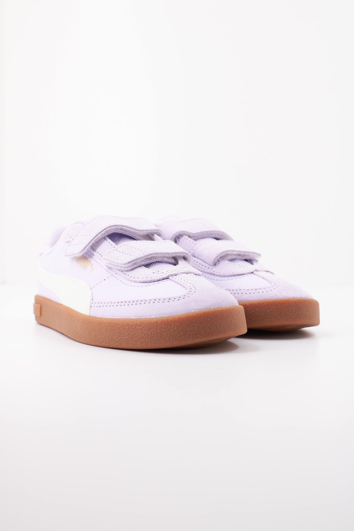 PUMA PUMA CLUB II ERA V PS en color VIOLETA  (2)