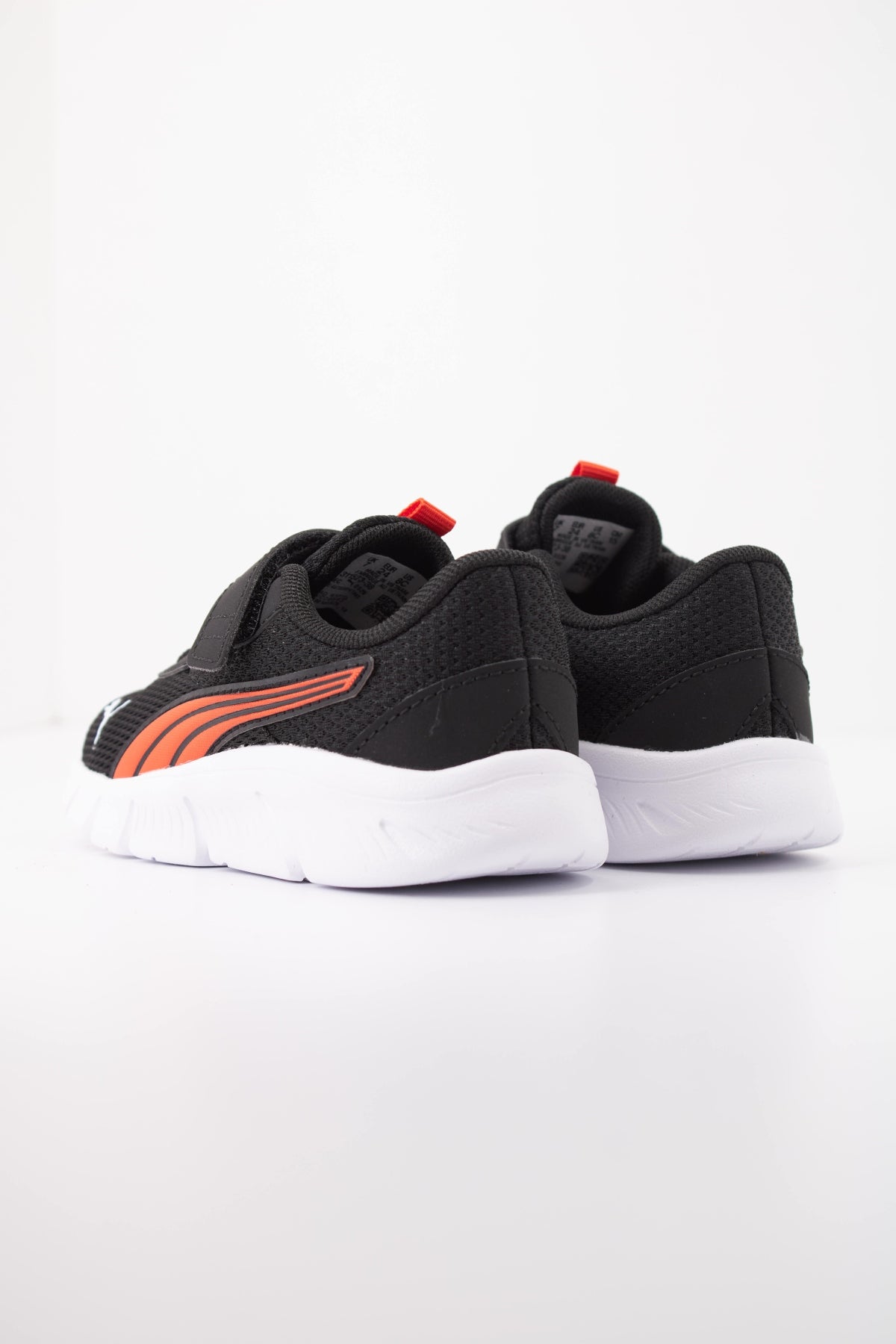 PUMA FLEXFOCUS MODERN AC+INF en color NEGRO  (4)