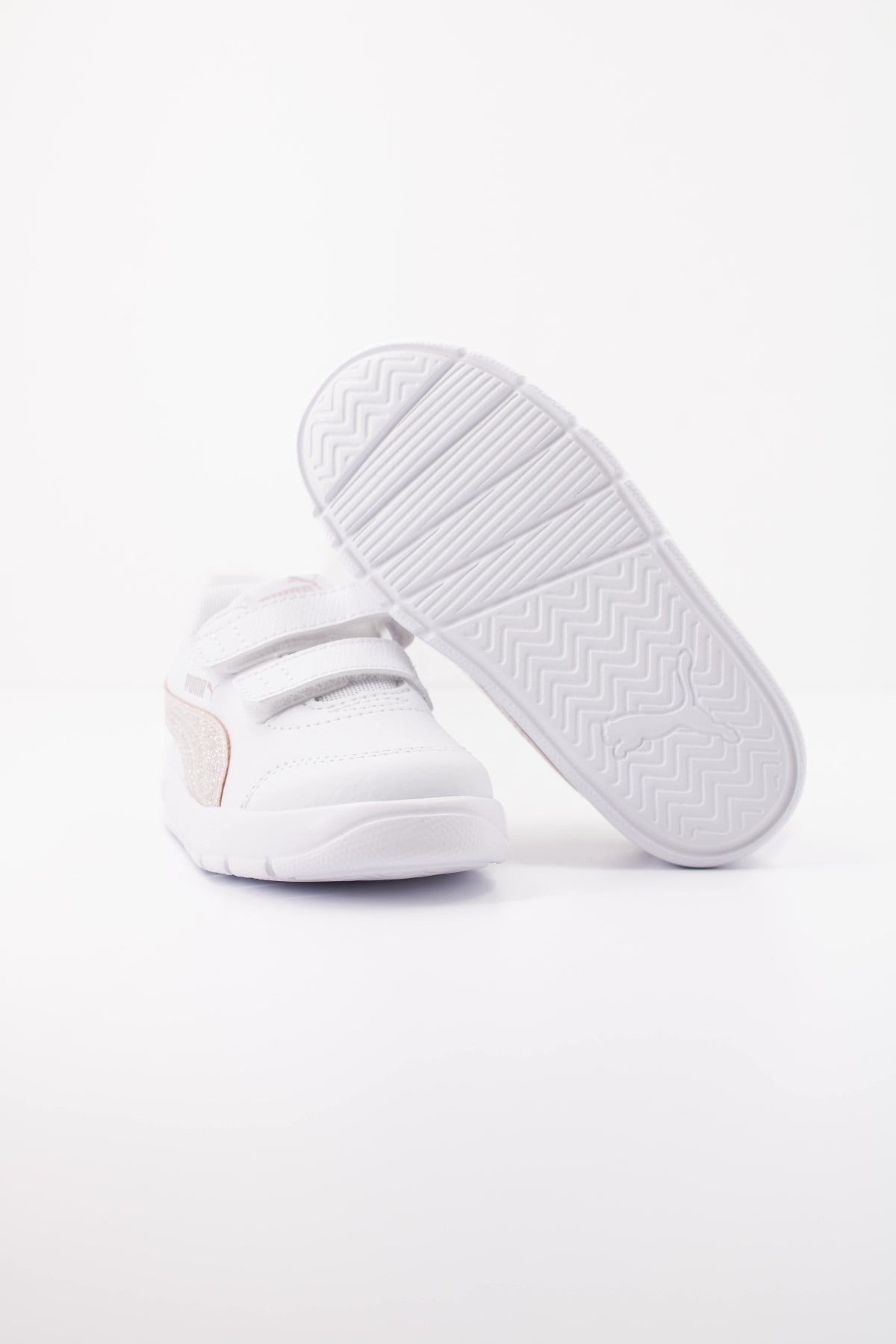 PUMA   en color BLANCO  (5)