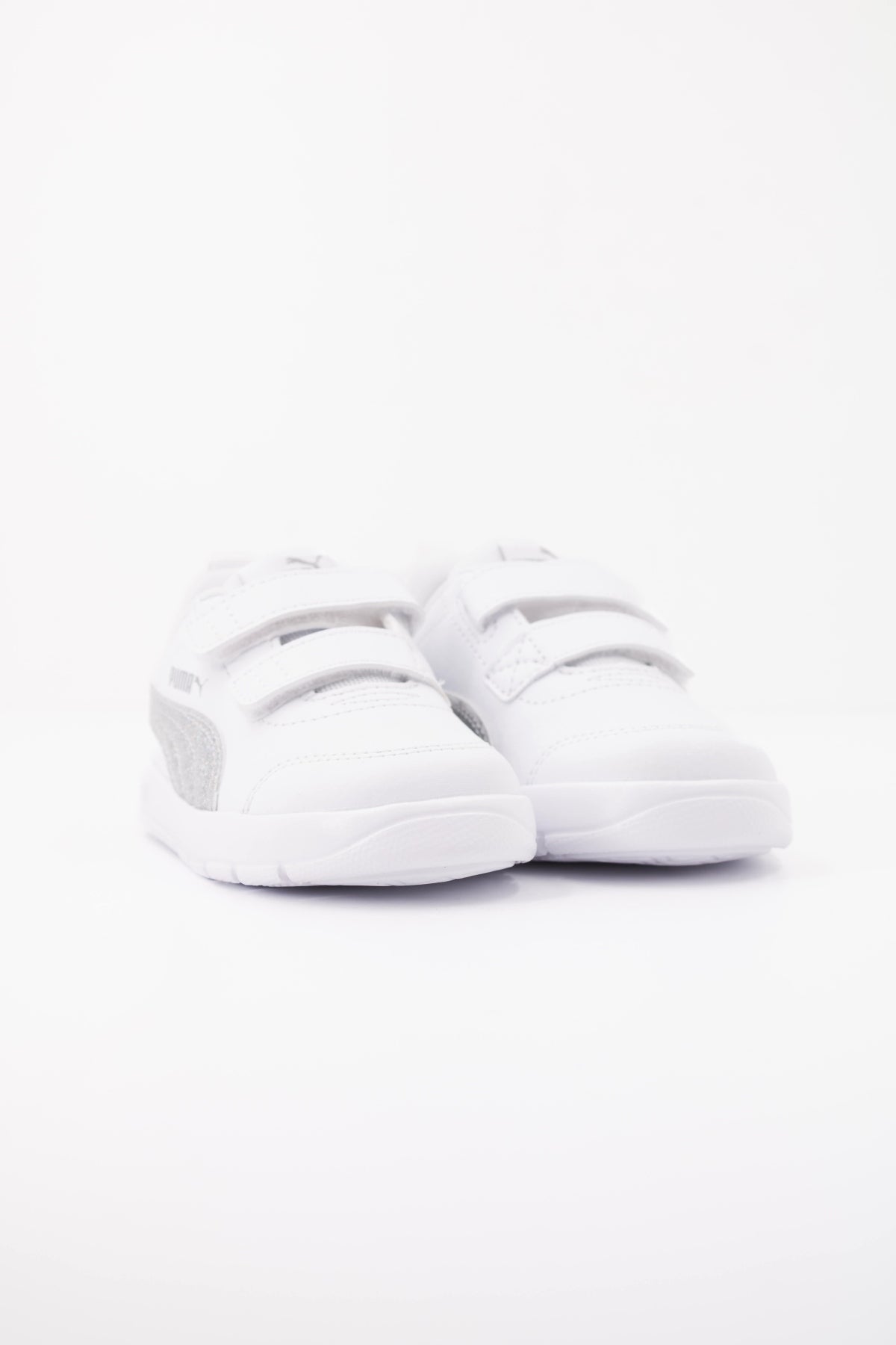 PUMA   en color BLANCO  (2)