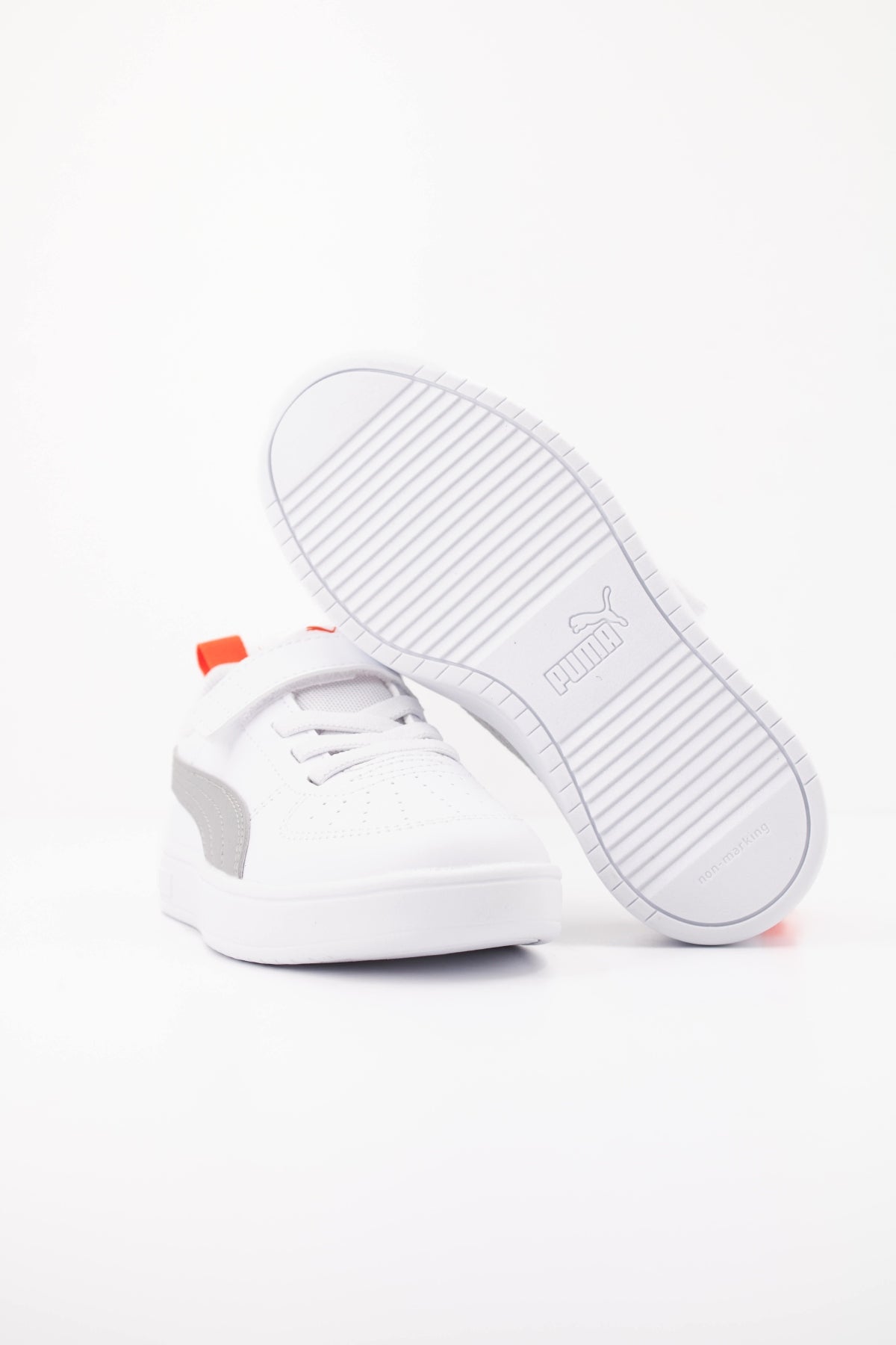 PUMA PUMA RICKIE AC+ PS en color BLANCO  (5)