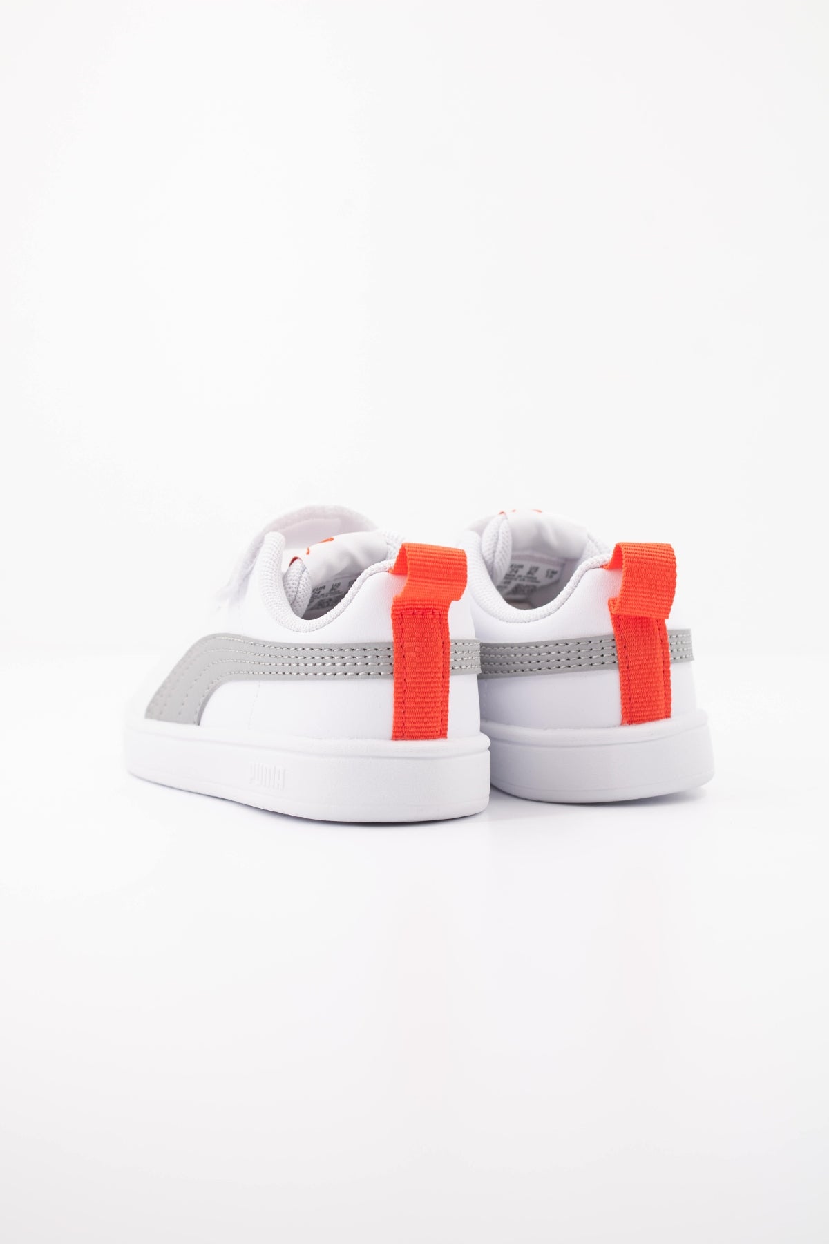 PUMA  en color BLANCO  (4)