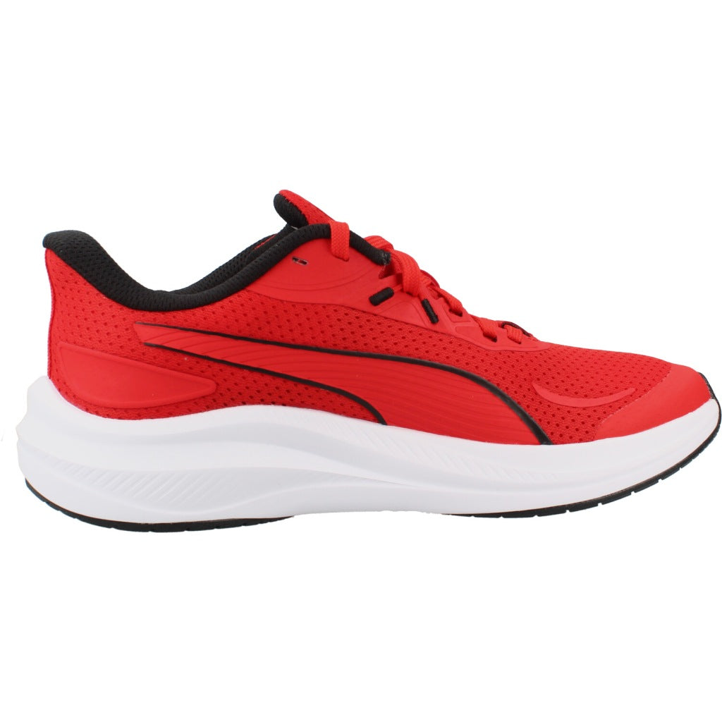 PUMA   en color ROJO  (4)