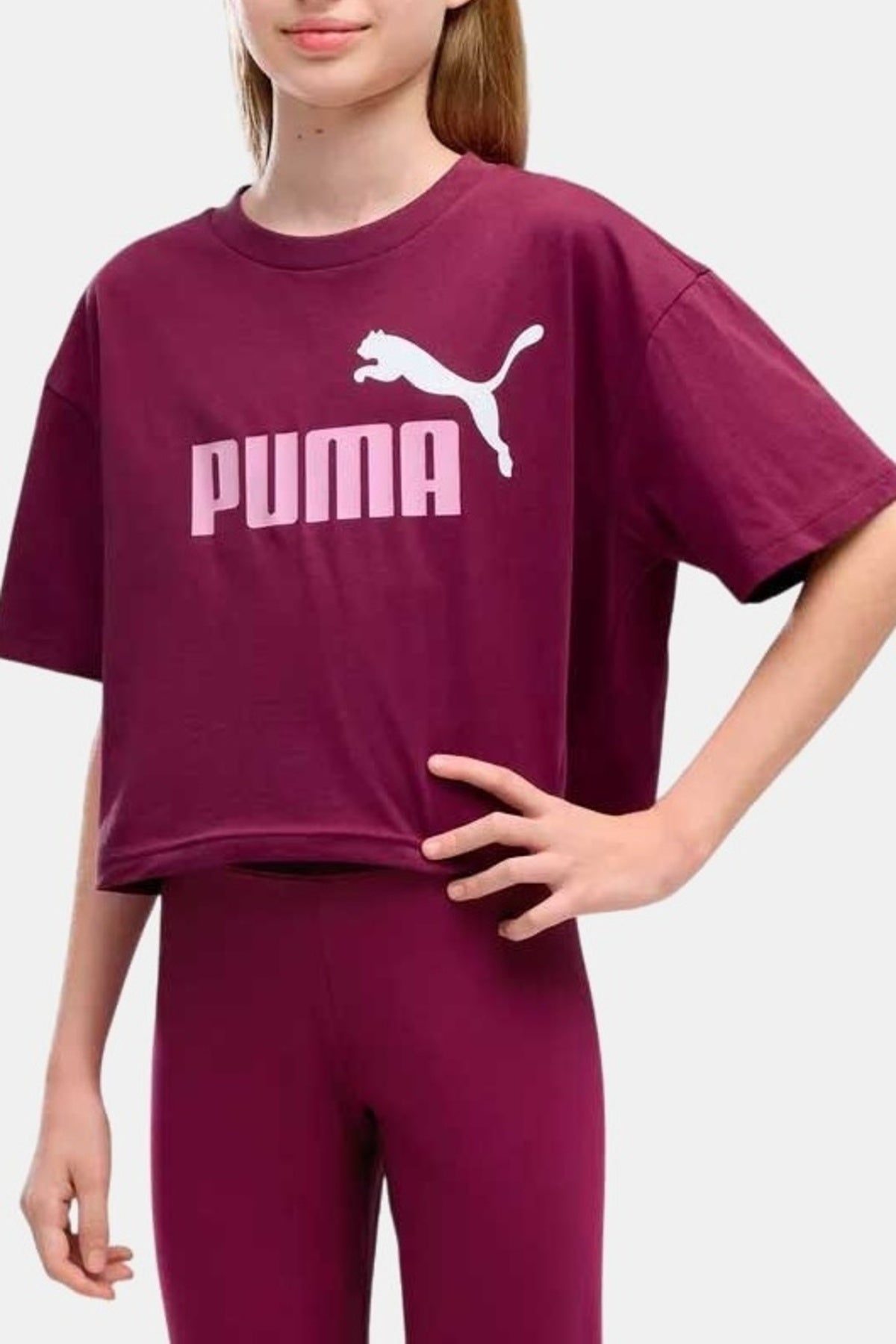 PUMA LOGO SHORT LENGTH TEE G en color   (3)