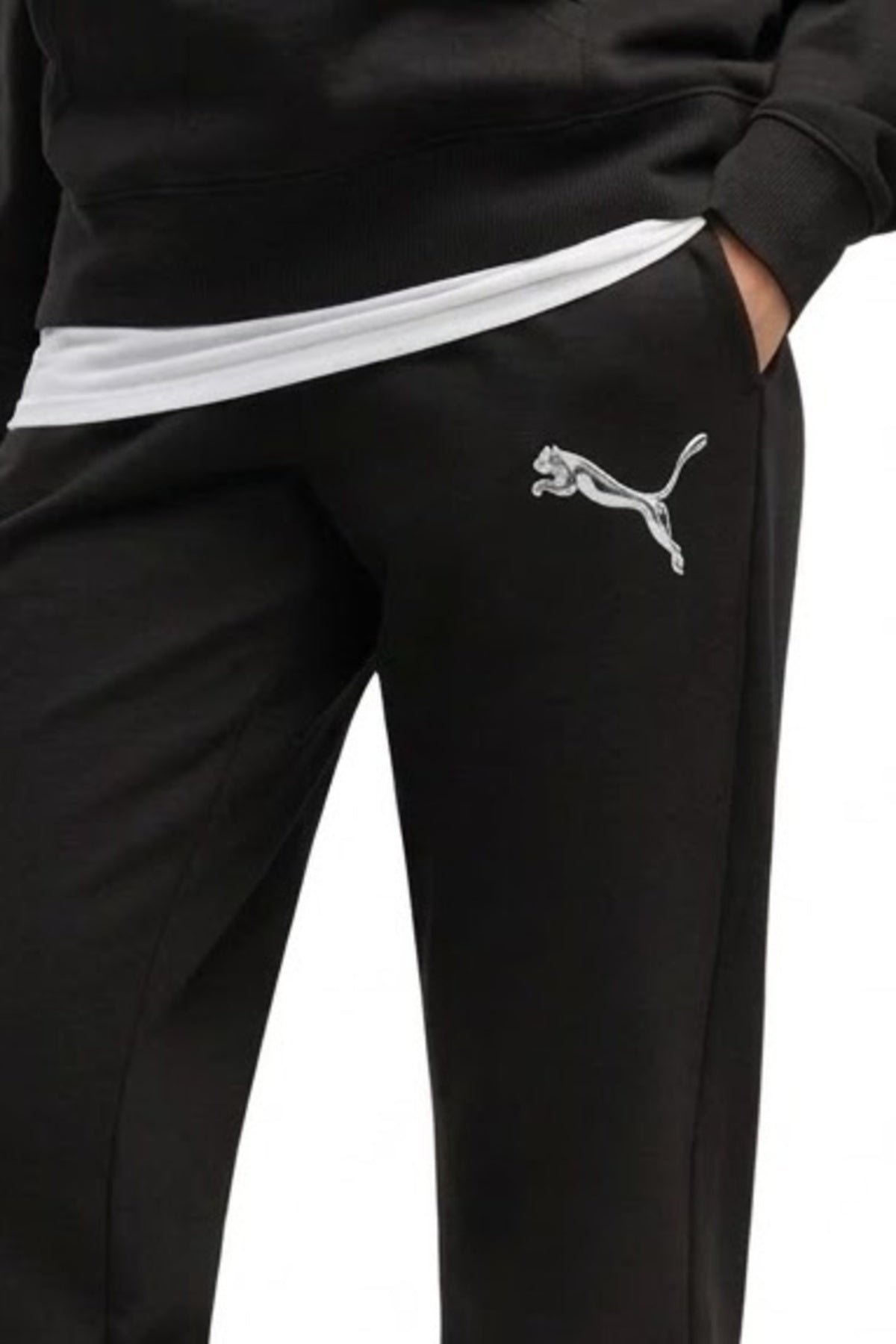 PUMA  COMFORT PANTS en color NEGRO  (3)