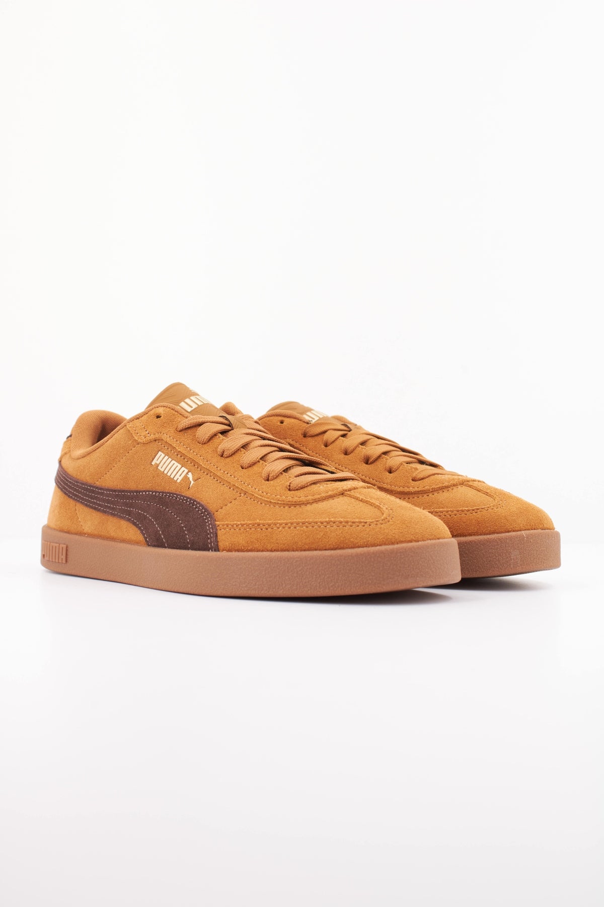 PUMA   en color MARRON  (2)
