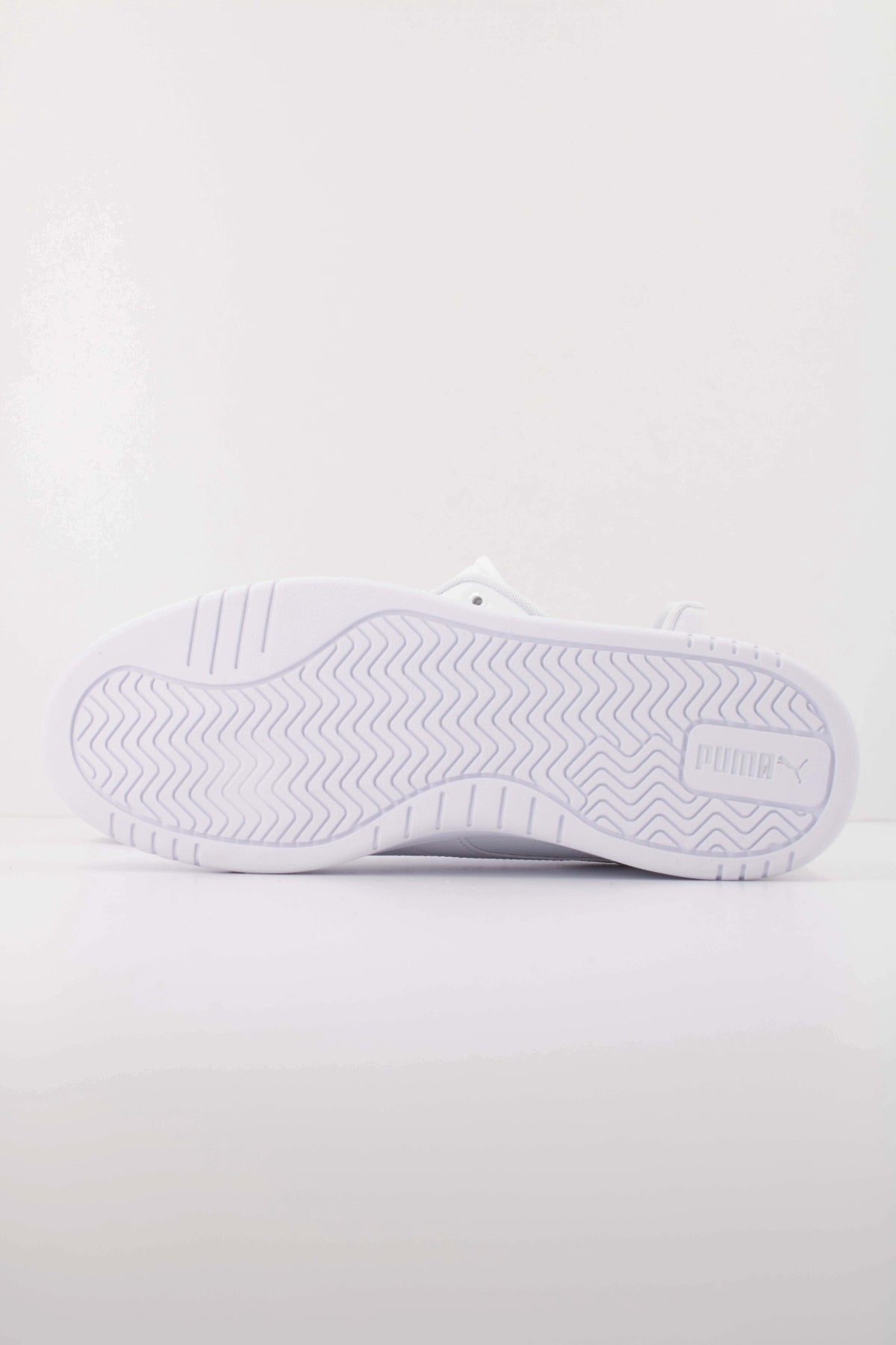 PUMA PUMA CAVEN III en color BLANCO  (5)