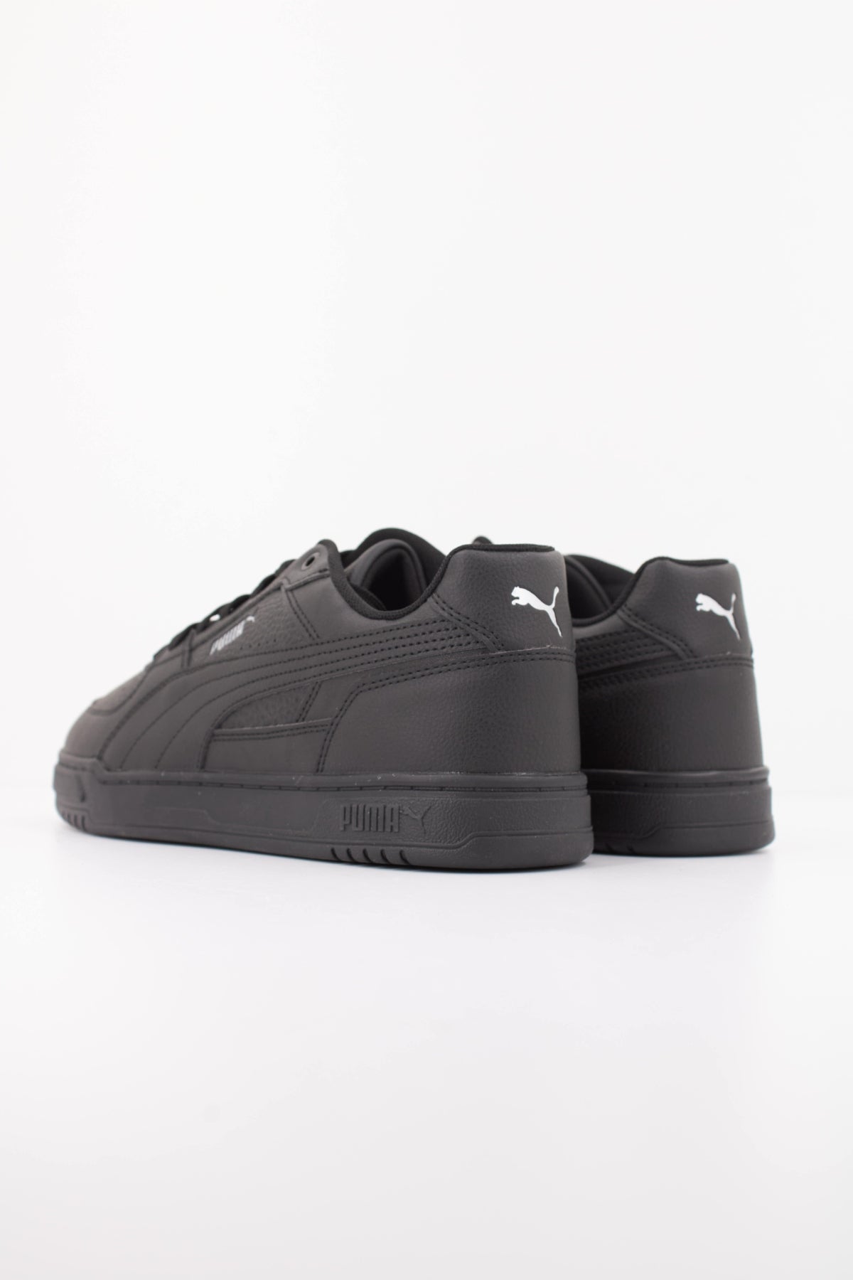 PUMA  en color NEGRO  (4)