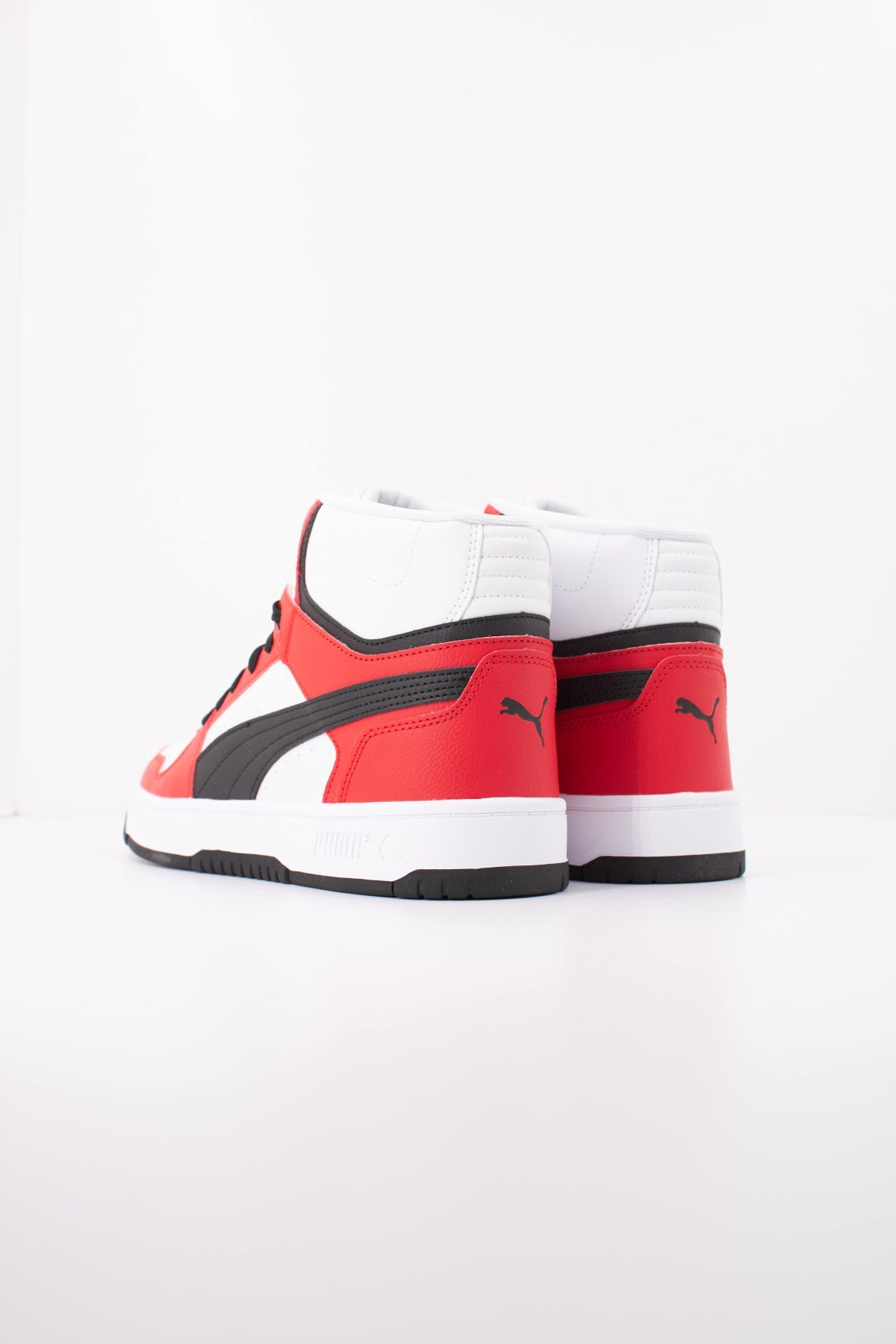 PUMA REBOUND SLAM MID en color BLANCO  (4)