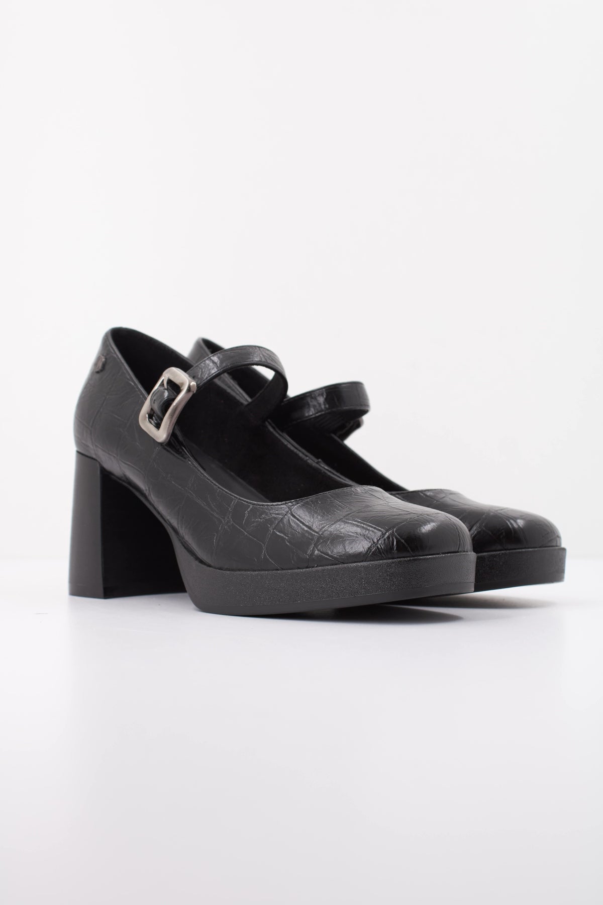 CARMELA C ZAPATO SRA en color NEGRO  (2)