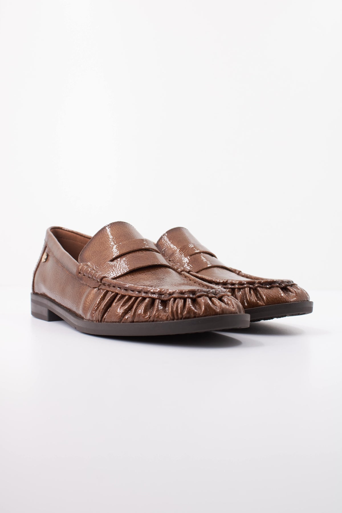 CARMELA C ZAPATO SRA en color MARRON CLARO  (2)
