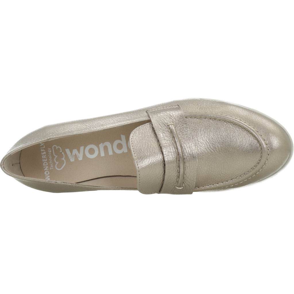 WONDERS C en color ORO  (7)
