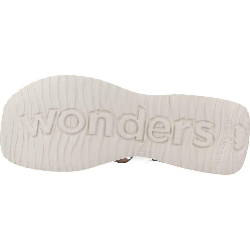 WONDERS D en color BLANCO  (6)