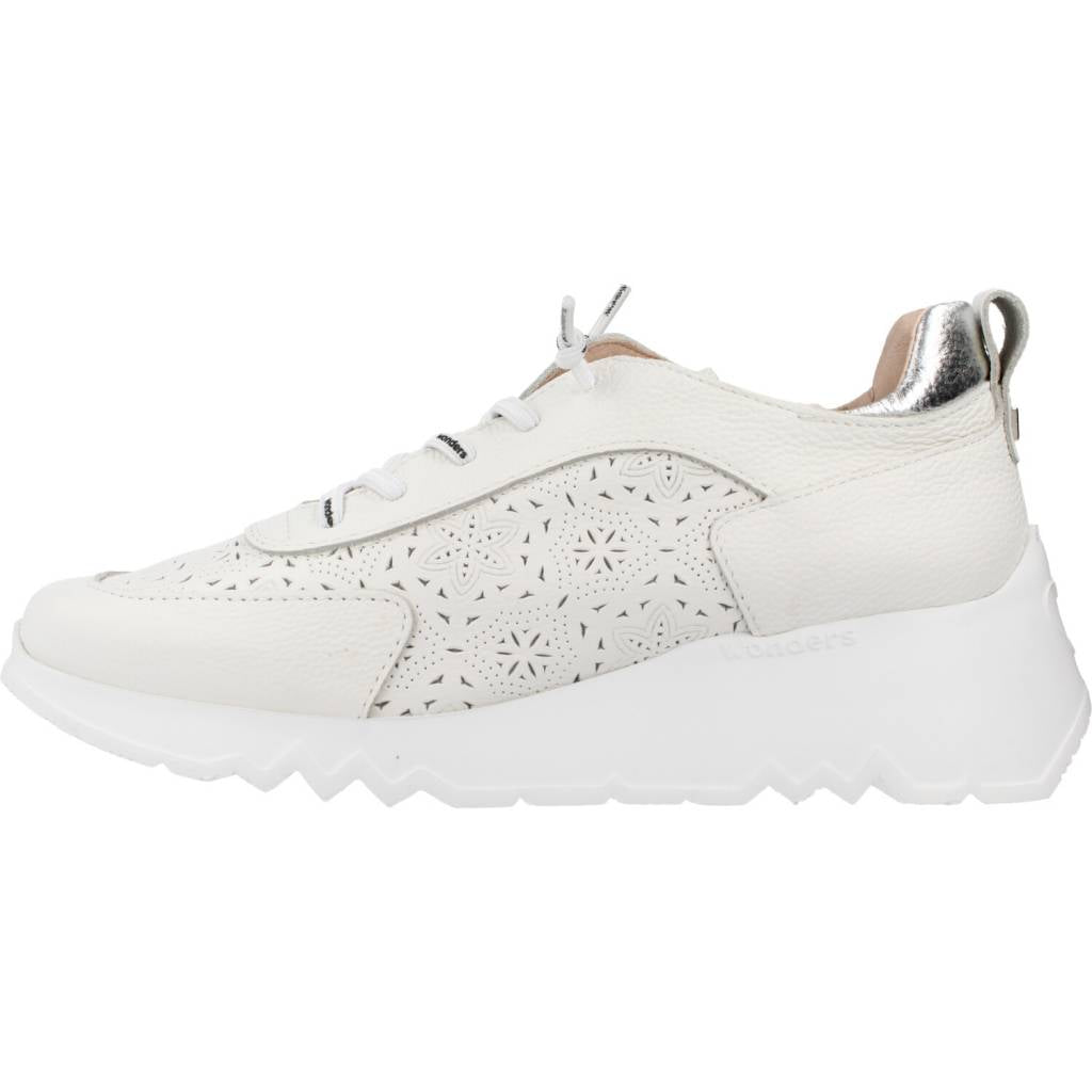 WONDERS EP en color BLANCO  (2)