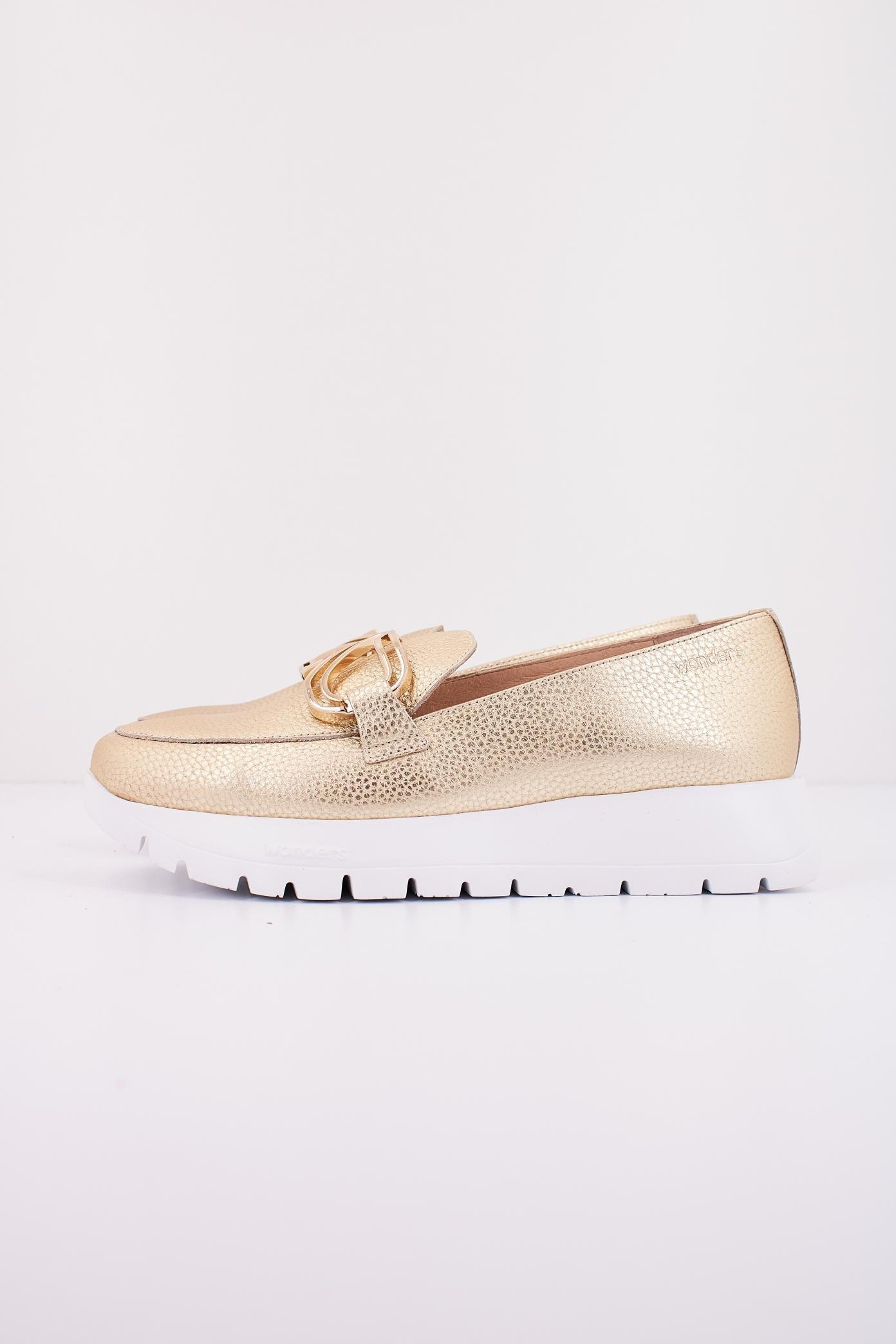 WONDERS A en color ORO  (1)