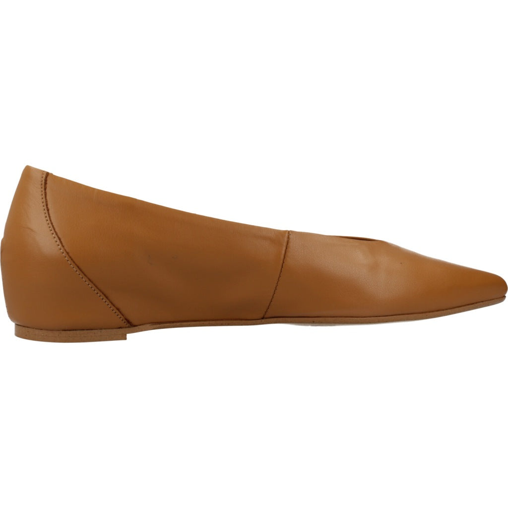 WONDERS A en color MARRON  (4)