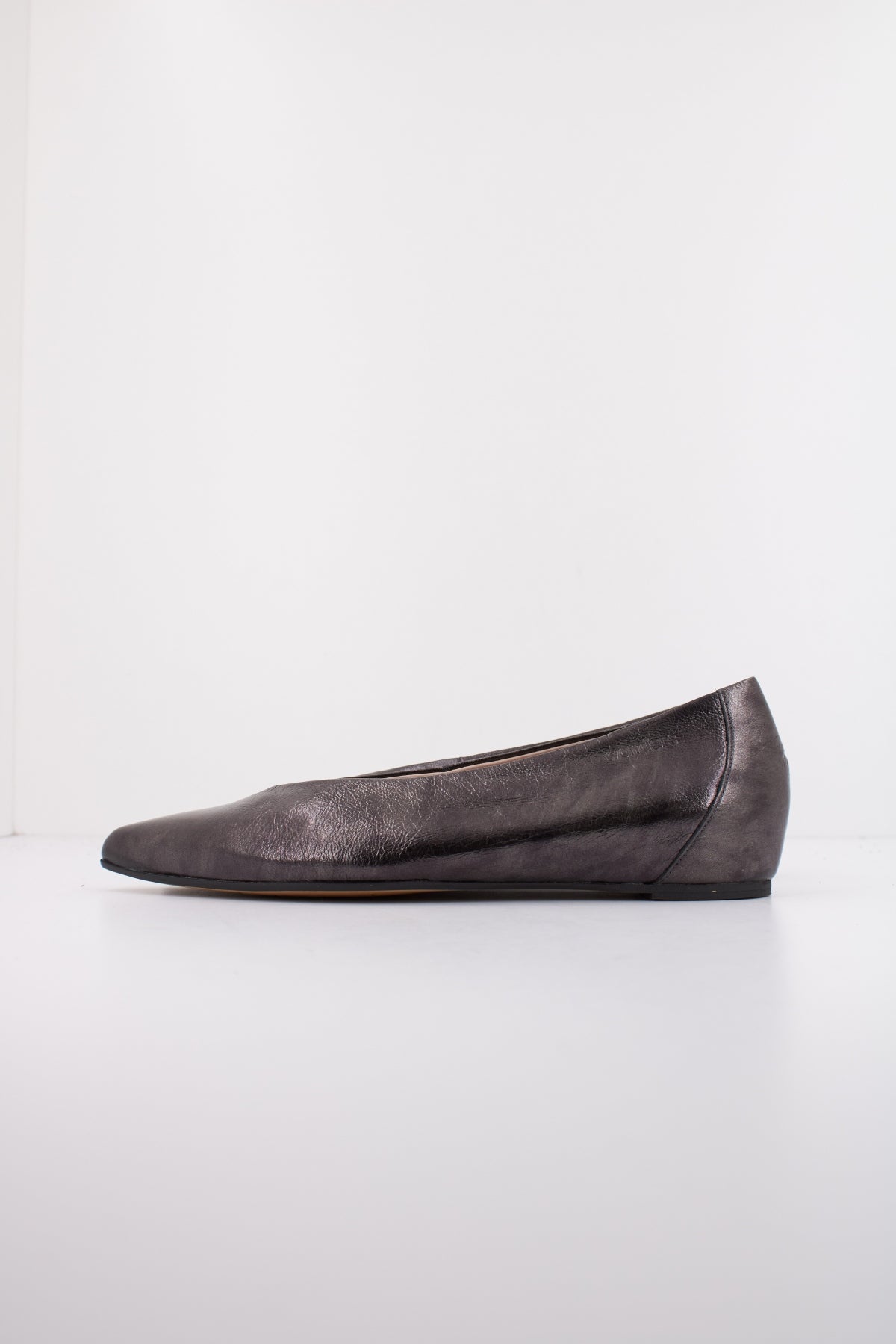 WONDERS A en color GRIS  (1)