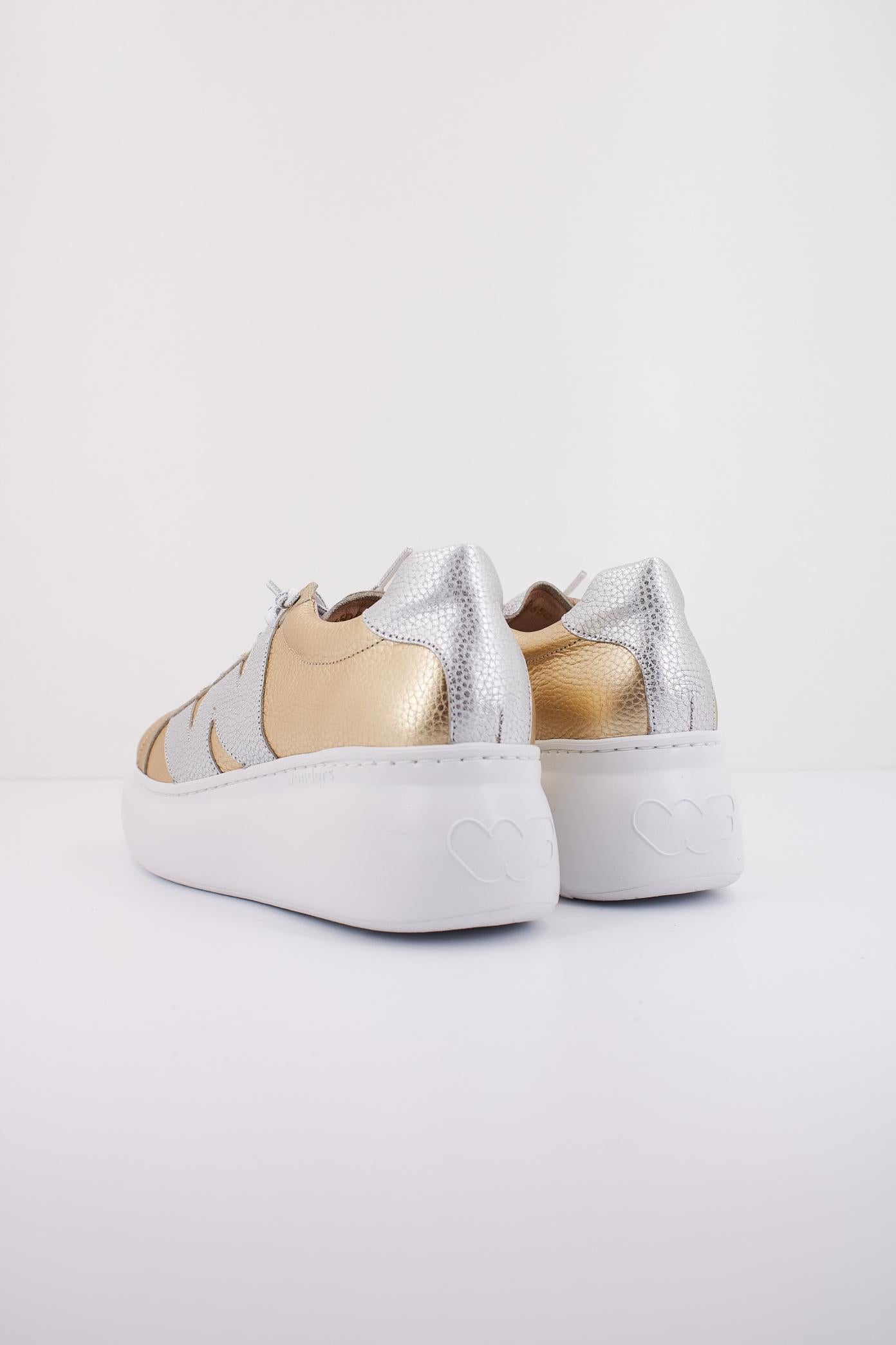 WONDERS MAX en color ORO  (4)