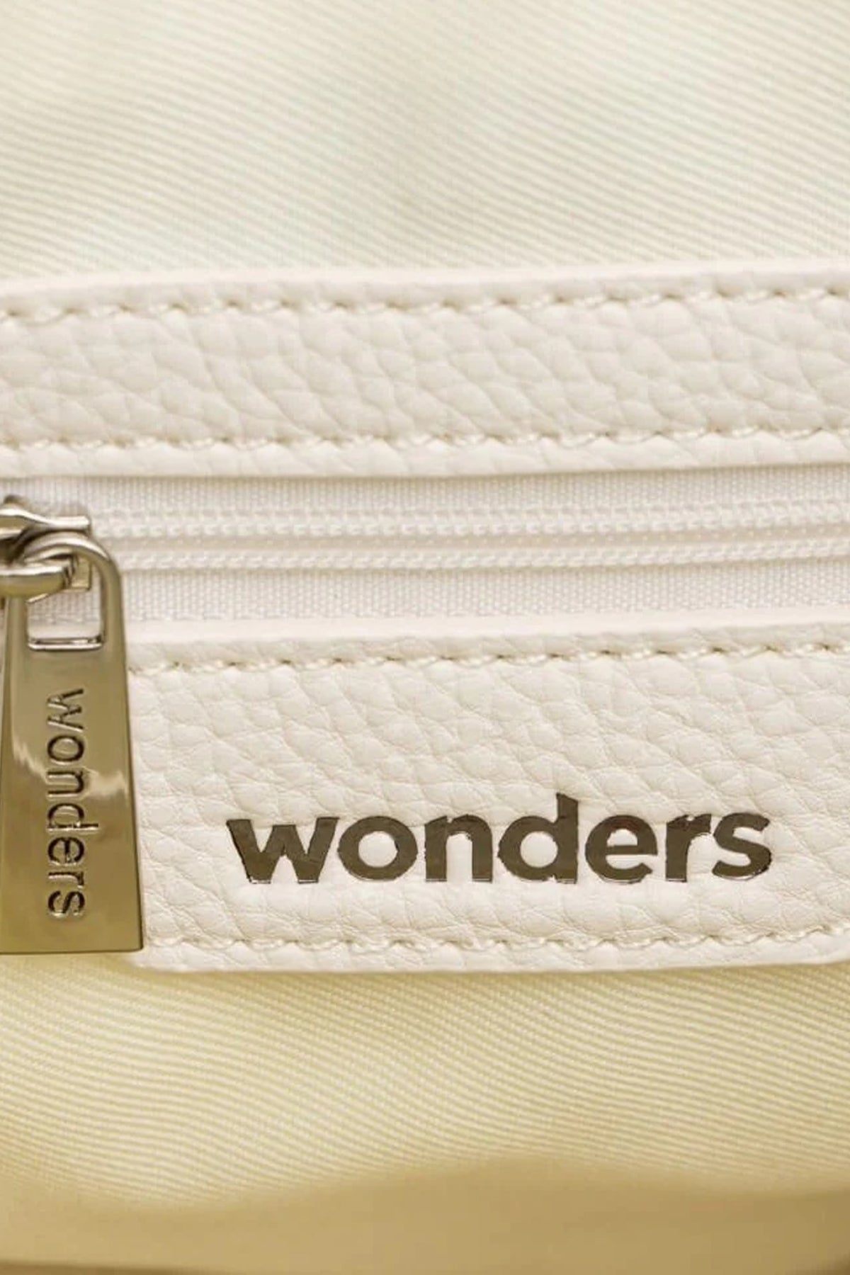WONDERS WB en color BLANCO  (4)