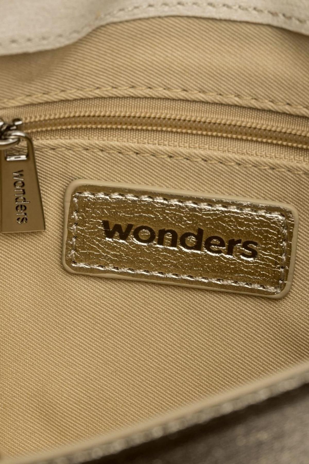 WONDERS WB-  en color ORO  (3)