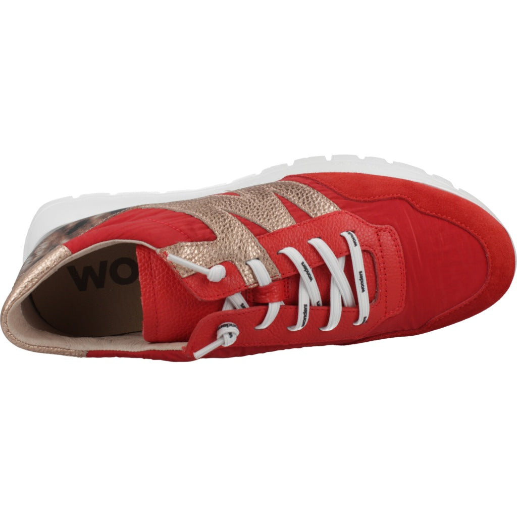 WONDERS A en color ROJO  (7)
