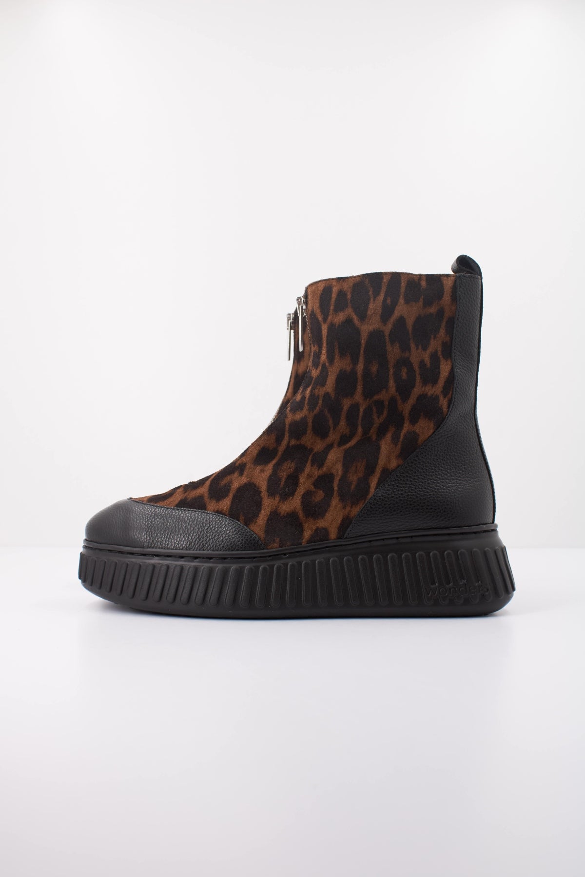 WONDERS A ZANZIBAR WILD en color ANIMAL PRINT  (1)
