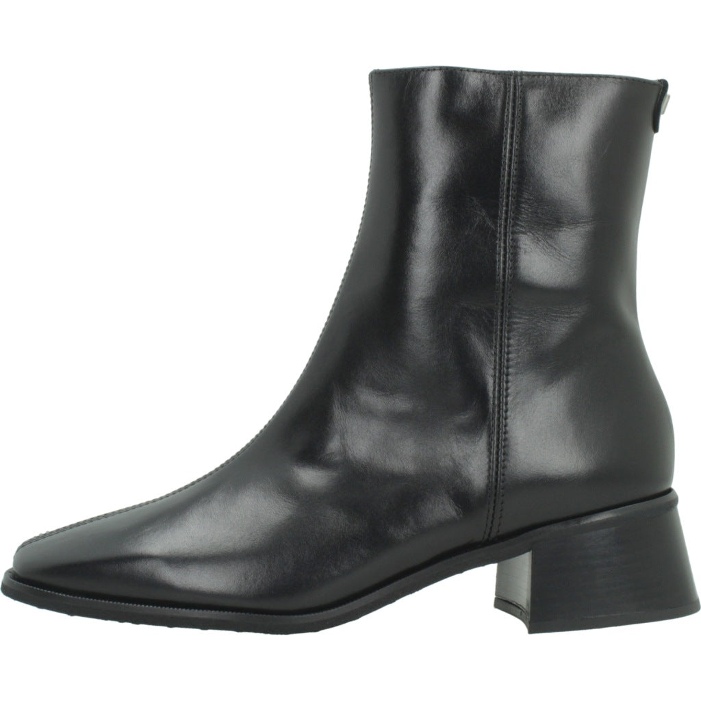 WONDERS D BOTA OREGONLUX en color NEGRO  (2)